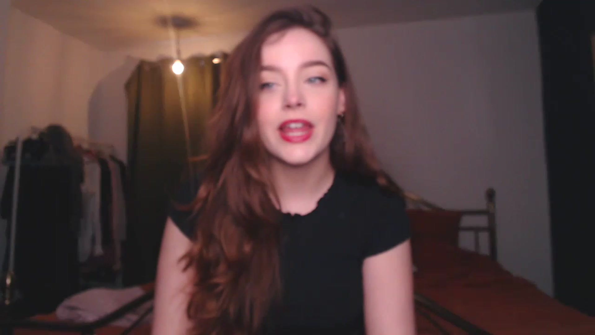 Gallery image thumbnail from KittyCash3w's myfreecams stream on, 04/05/2023, 19:21 image 1 of 20