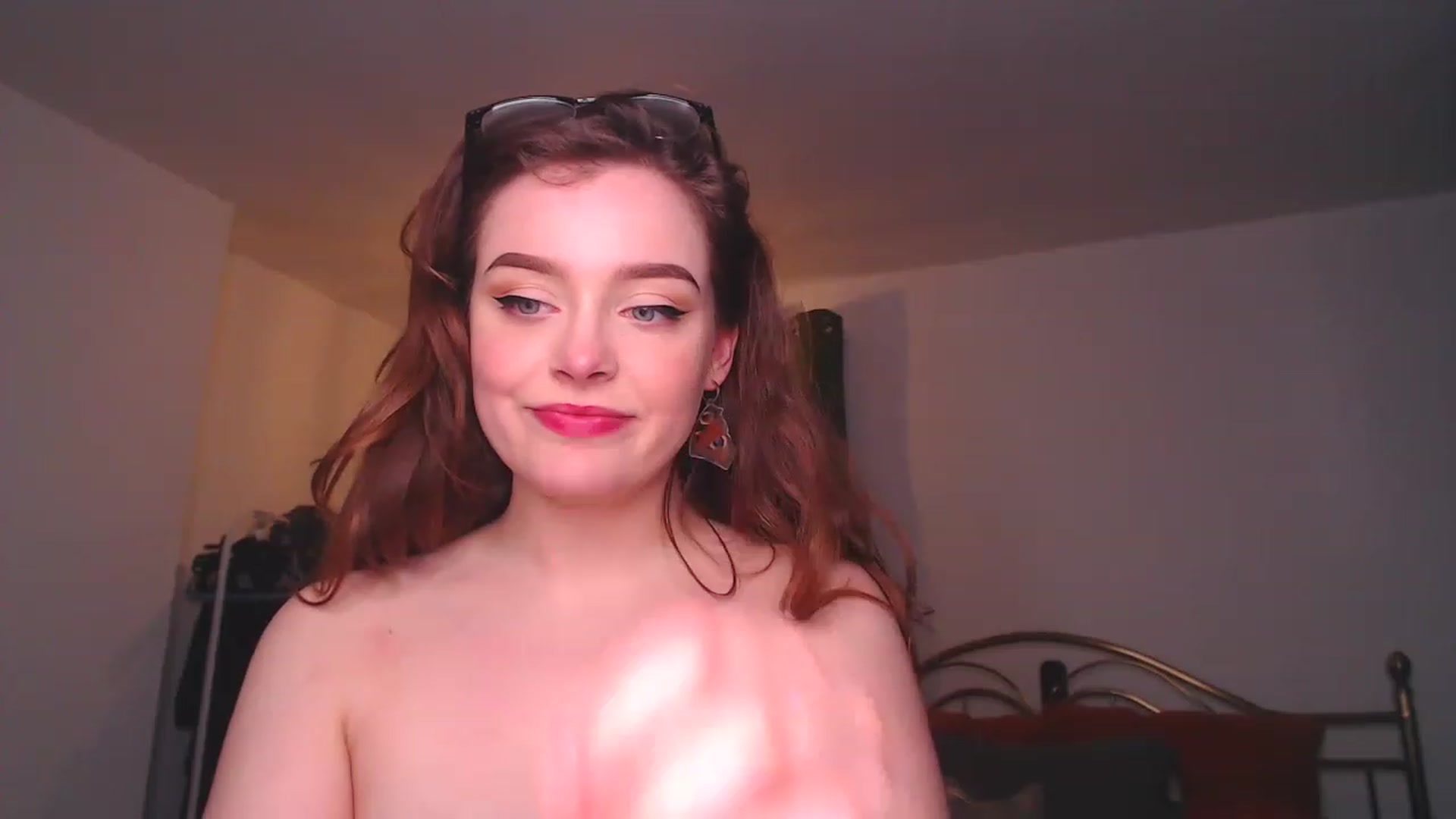 Gallery image thumbnail from KittyCash3w's myfreecams stream on, 04/05/2023, 19:21 image 11 of 20
