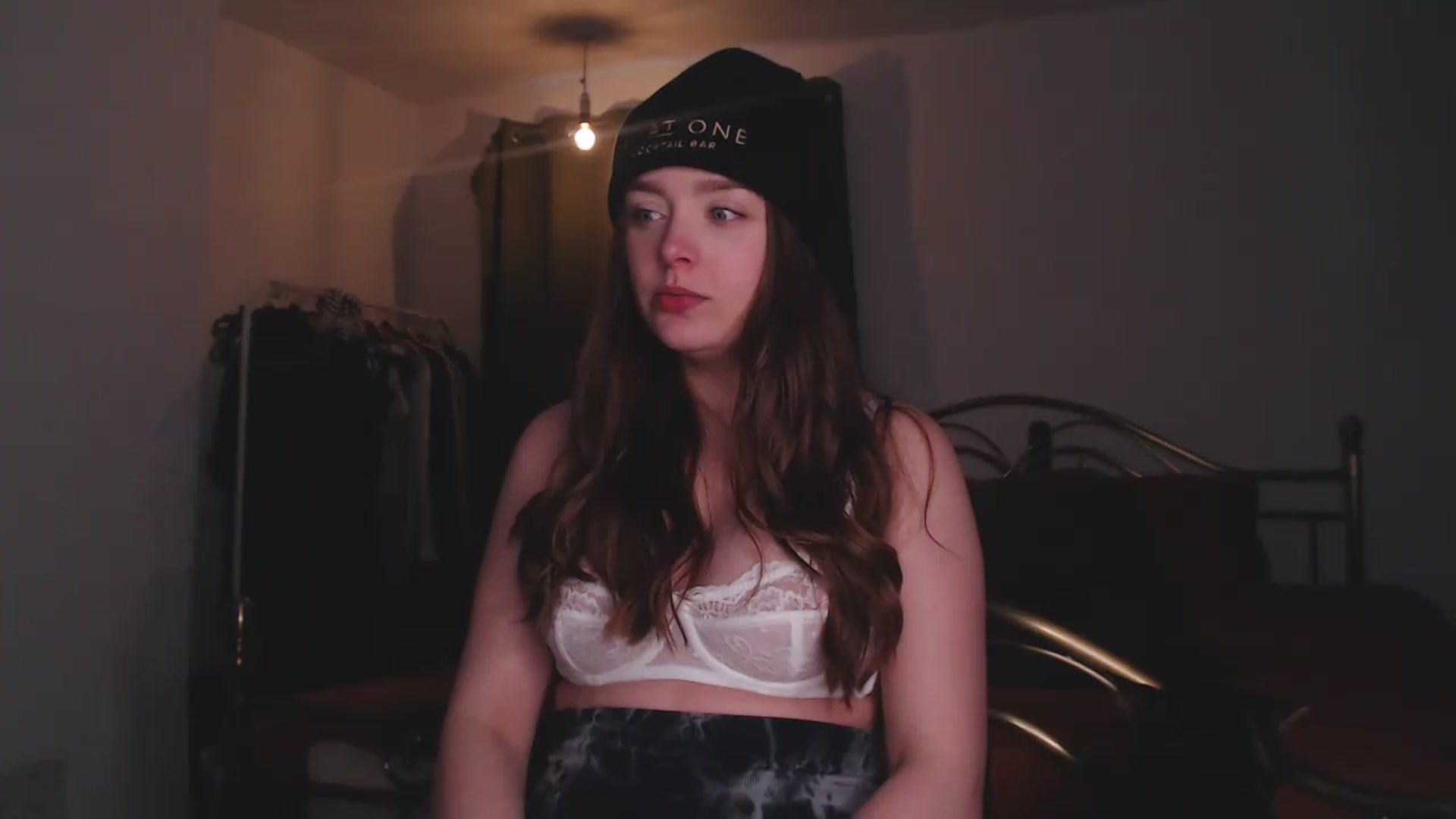 Gallery image thumbnail from KittyCash3w's myfreecams stream on, 04/07/2023, 16:14 image 17 of 20
