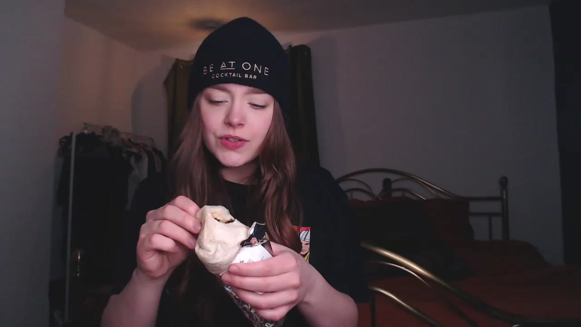 Gallery image thumbnail from KittyCash3w's myfreecams stream on, 04/07/2023, 16:37 image 15 of 20