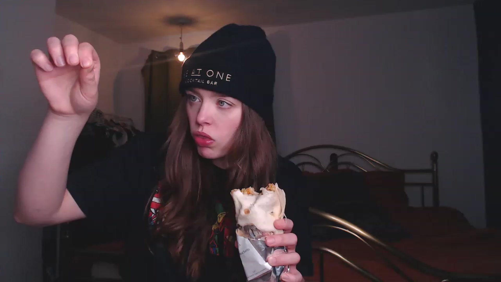 Gallery image thumbnail from KittyCash3w's myfreecams stream on, 04/07/2023, 16:37 image 17 of 20