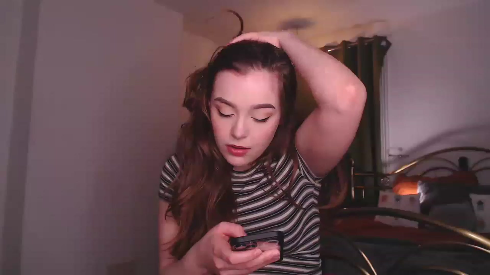 Gallery image thumbnail from KittyCash3w's myfreecams stream on, 04/12/2023, 19:32 image 5 of 20