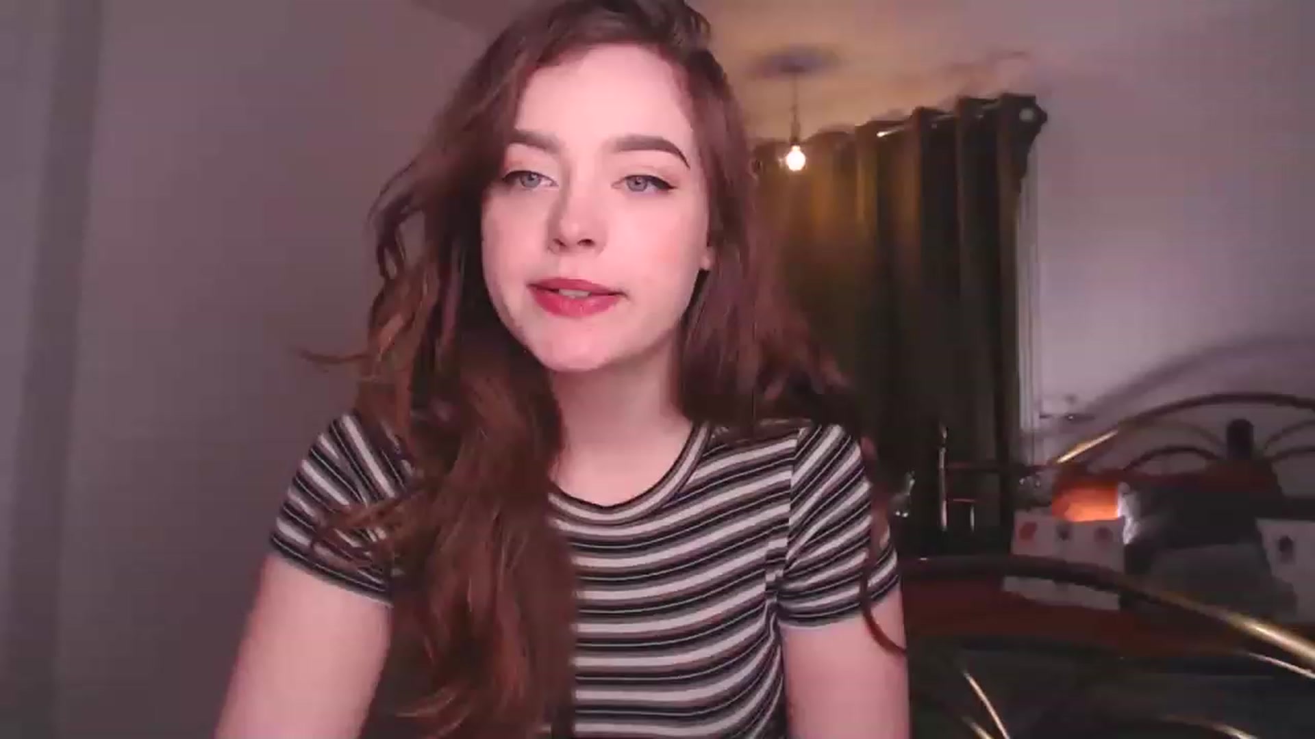 Gallery image thumbnail from KittyCash3w's myfreecams stream on, 04/12/2023, 19:32 image 3 of 20