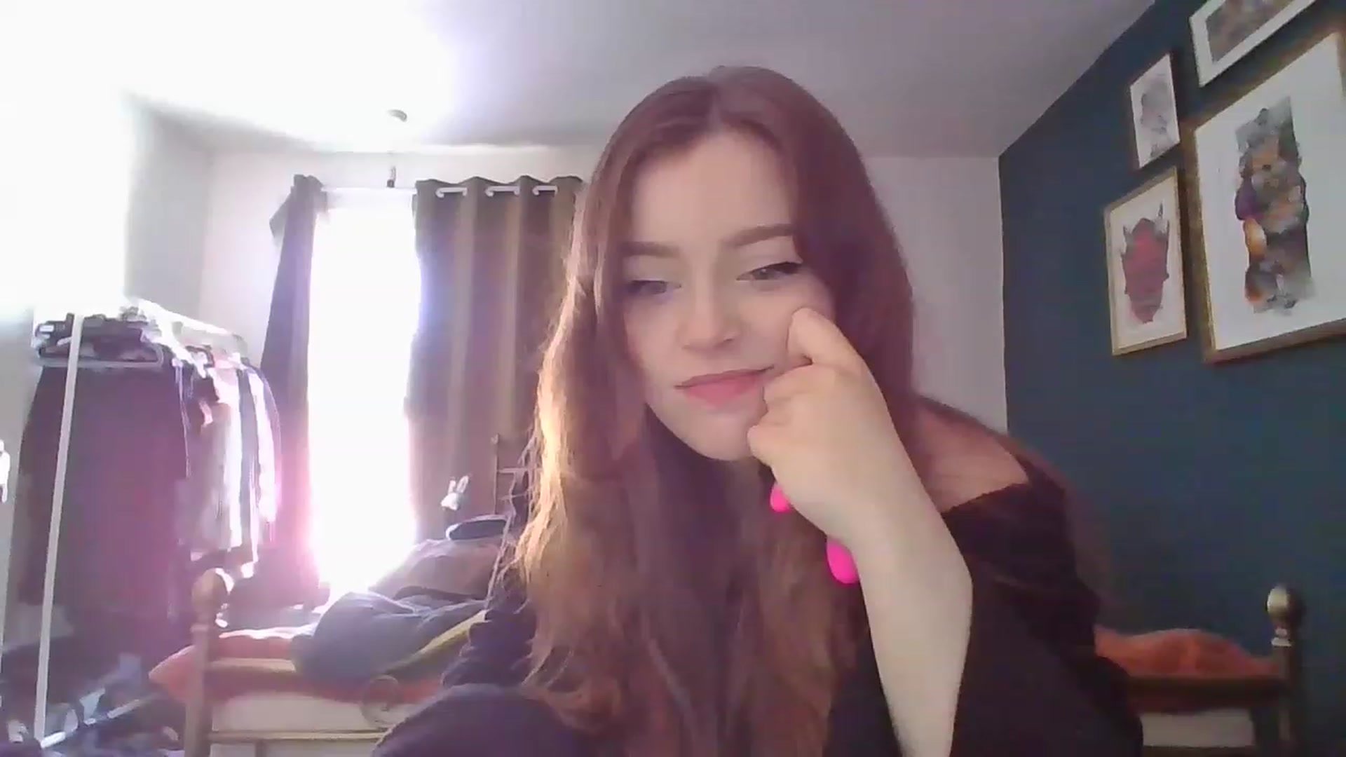 Gallery image thumbnail from KittyCash3w's myfreecams stream on, 04/14/2023, 14:02 image 3 of 20
