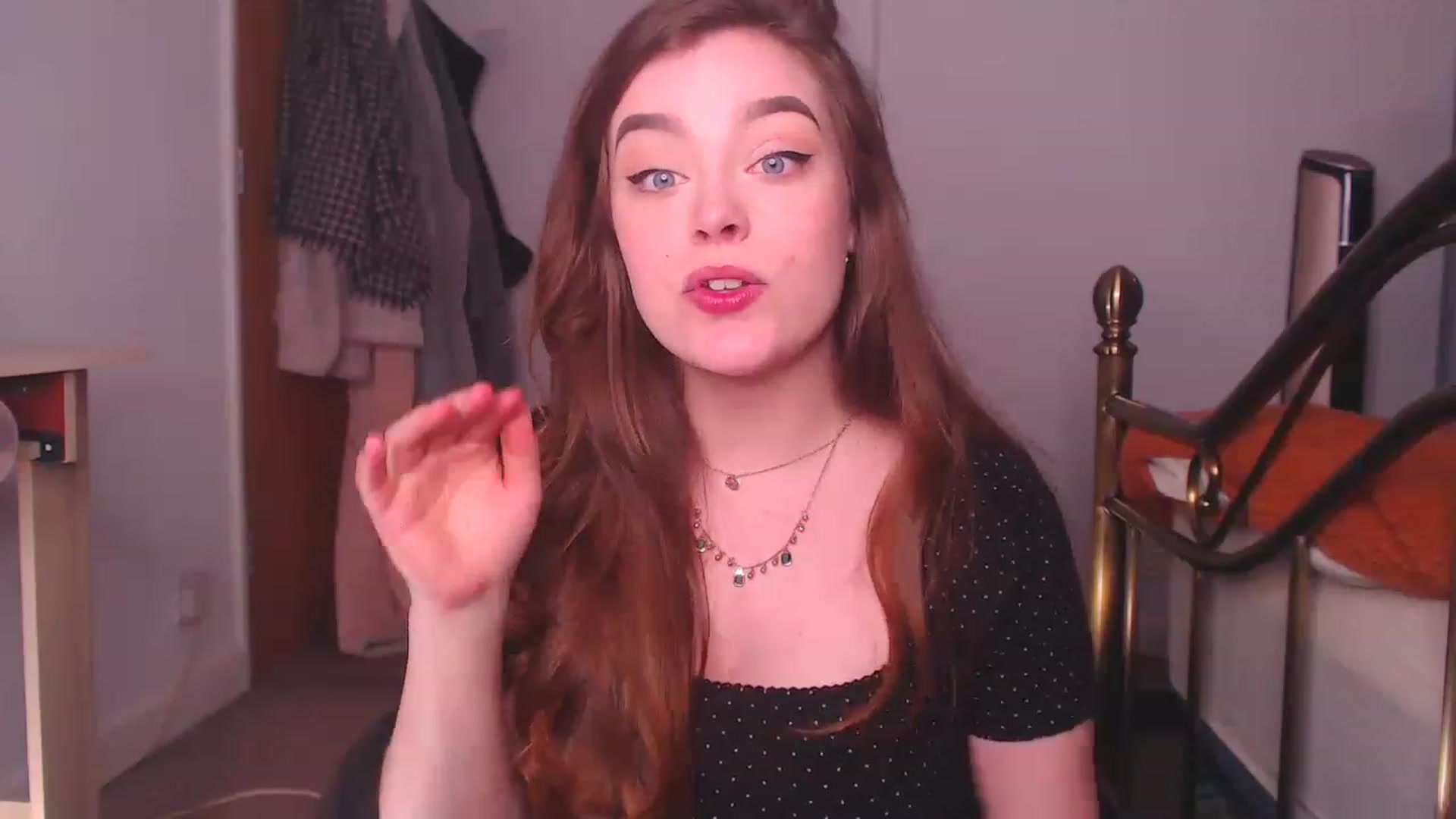 Gallery image thumbnail from KittyCash3w's myfreecams stream on, 04/21/2023, 18:59 image 4 of 20