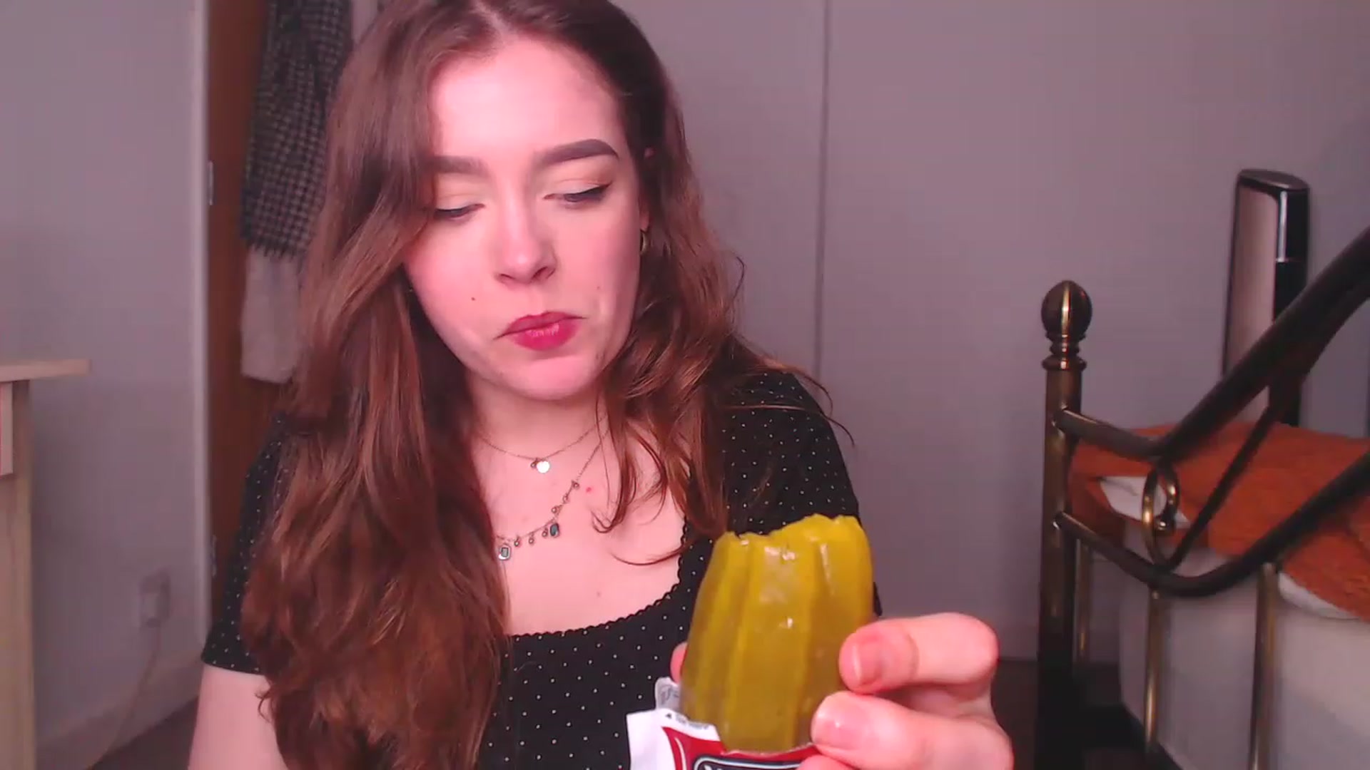 Gallery image thumbnail from KittyCash3w's myfreecams stream on, 04/21/2023, 18:59 image 14 of 20