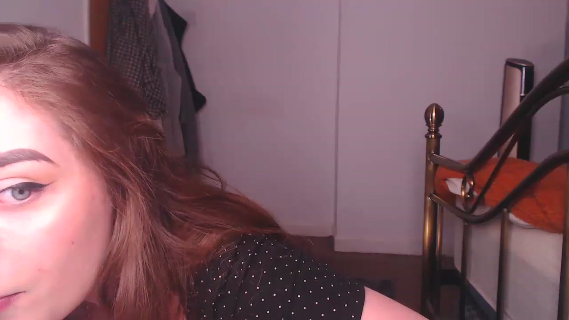 Gallery image thumbnail from KittyCash3w's myfreecams stream on, 04/21/2023, 18:59 image 5 of 20
