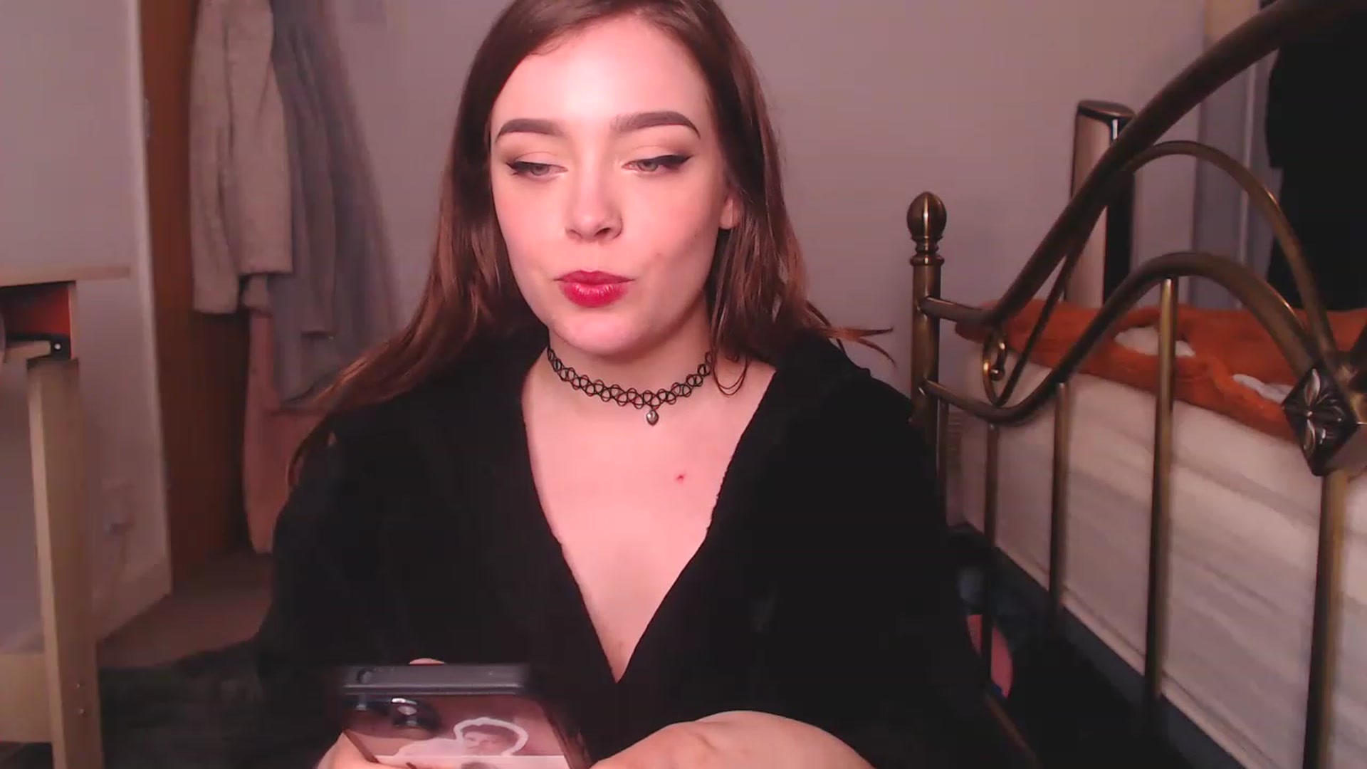Gallery image thumbnail from KittyCash3w's myfreecams stream on, 04/26/2023, 18:39 image 18 of 20