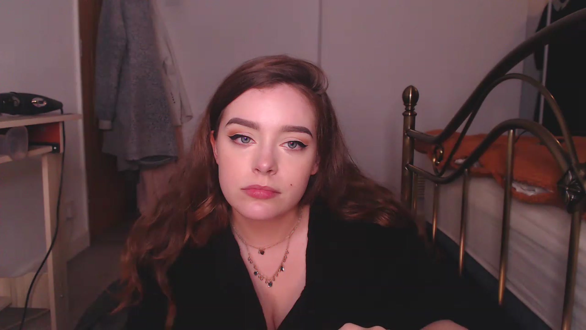 Gallery image thumbnail from KittyCash3w's myfreecams stream on, 05/10/2023, 16:41 image 9 of 20