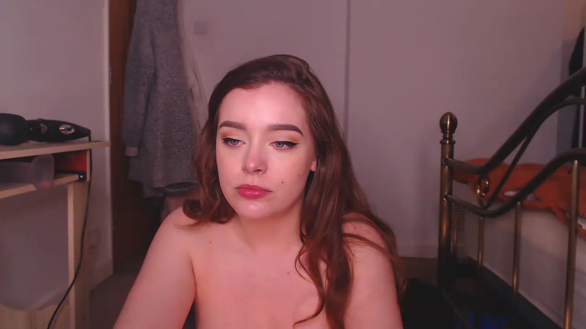 Gallery image thumbnail from KittyCash3w's myfreecams stream on, 05/10/2023, 16:41 image 12 of 20