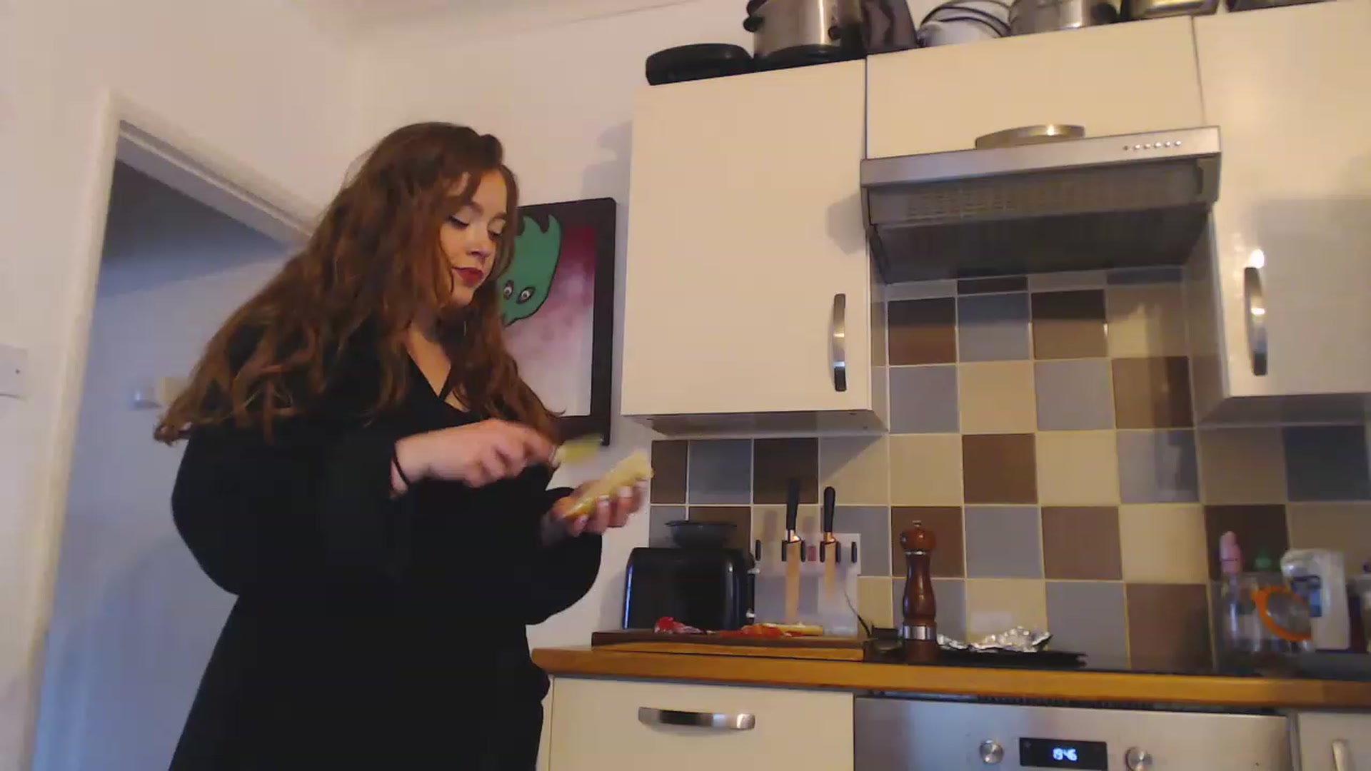 Gallery image thumbnail from KittyCash3w's myfreecams stream on, 05/12/2023, 16:20 image 18 of 20