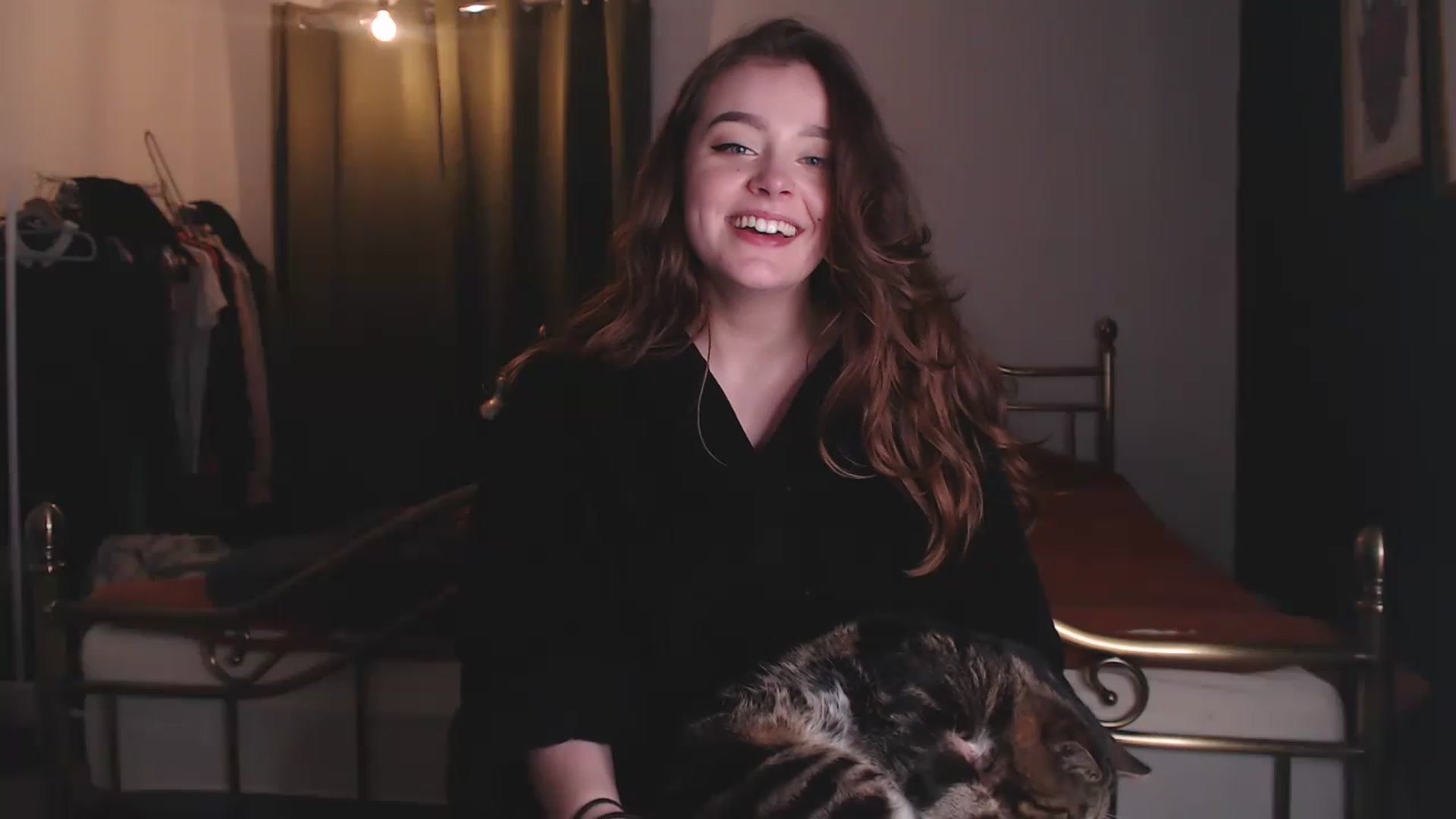 Gallery image thumbnail from KittyCash3w's myfreecams stream on, 05/12/2023, 17:40 image 6 of 20