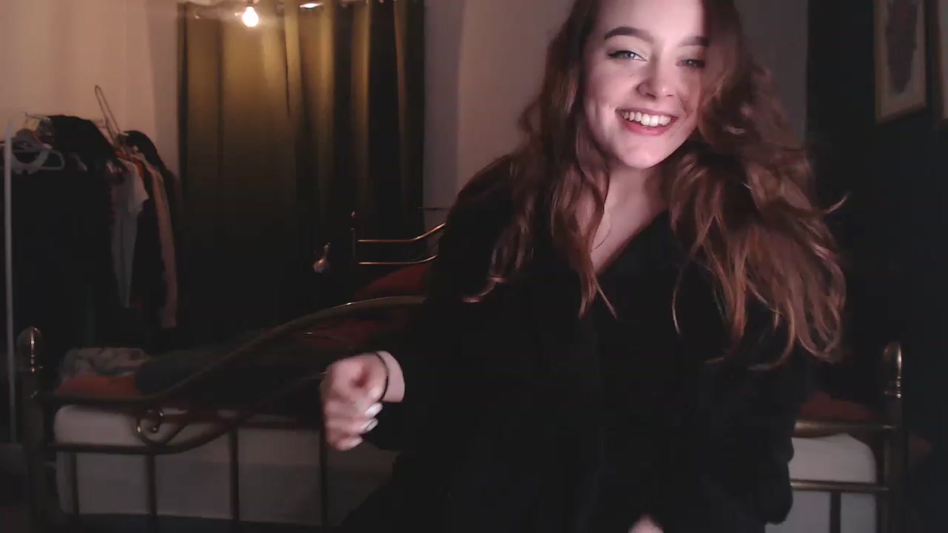 Gallery image thumbnail from KittyCash3w's myfreecams stream on, 05/12/2023, 17:40 image 7 of 20