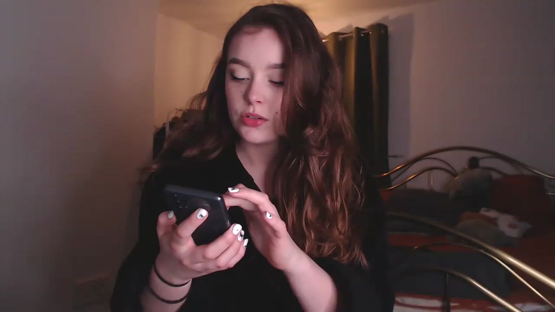 Gallery image thumbnail from KittyCash3w's myfreecams stream on, 05/12/2023, 17:40 image 15 of 20