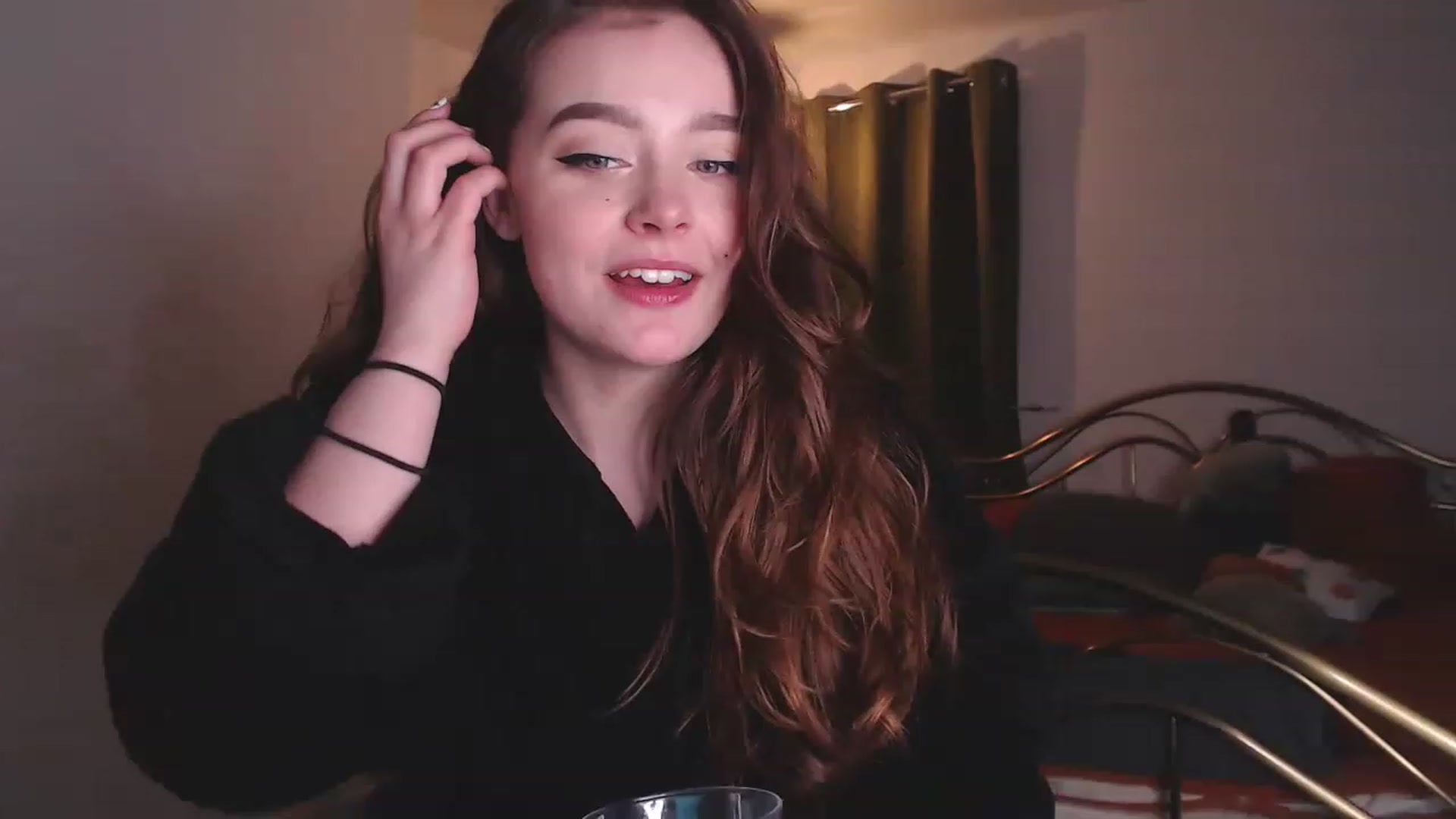 Gallery image thumbnail from KittyCash3w's myfreecams stream on, 05/12/2023, 17:40 image 14 of 20