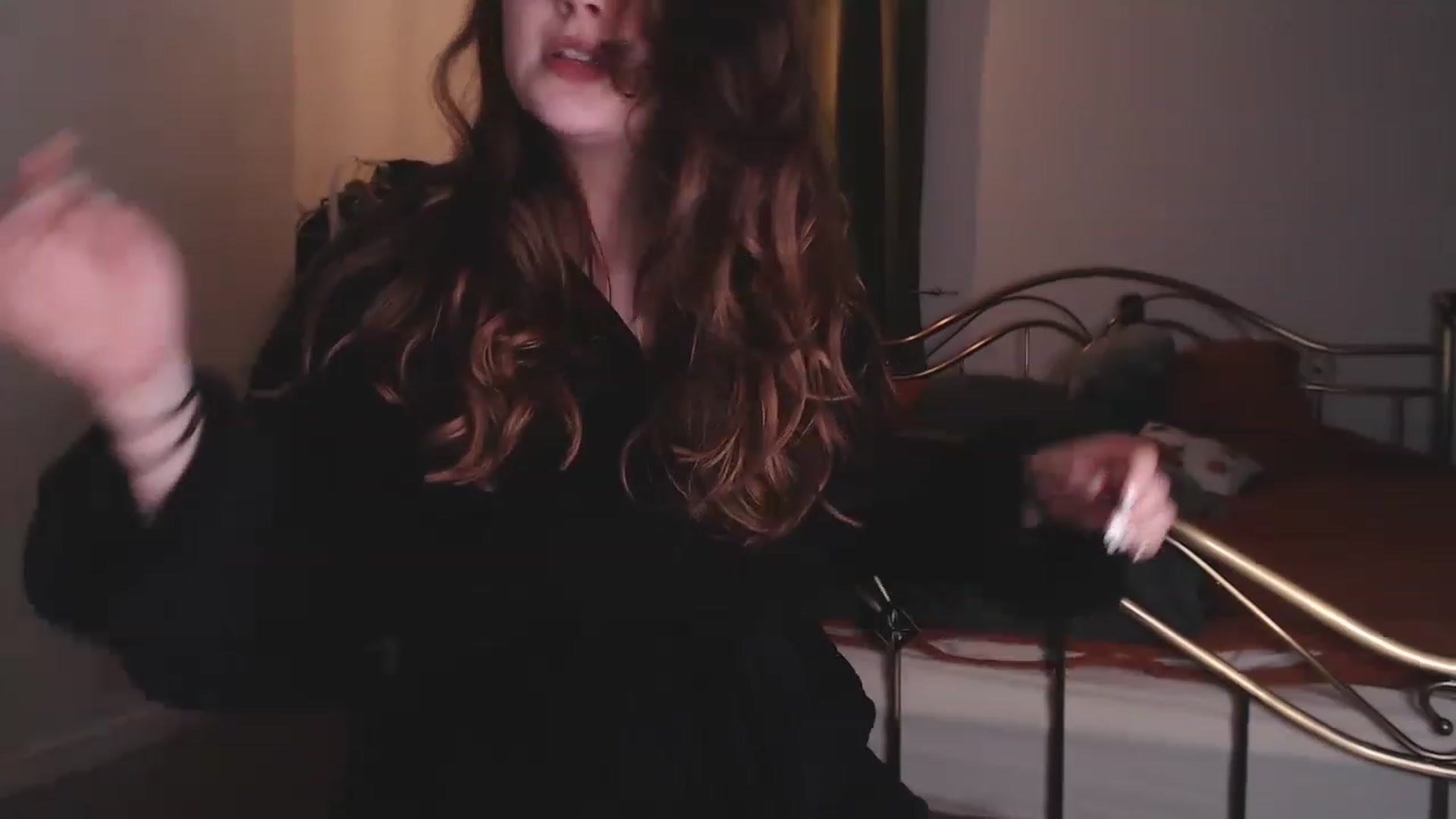 Gallery image thumbnail from KittyCash3w's myfreecams stream on, 05/12/2023, 17:40 image 8 of 20