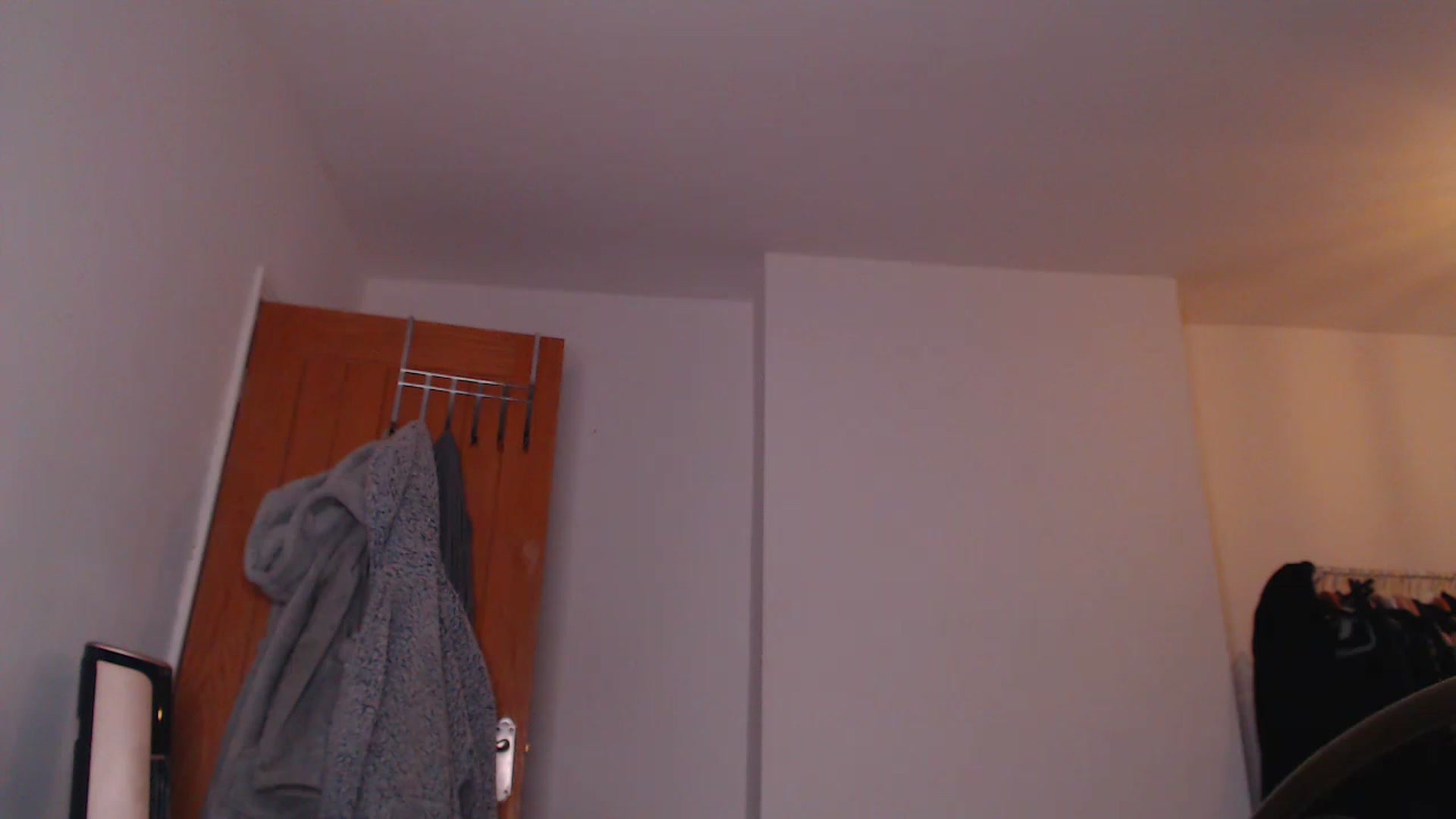Gallery image thumbnail from KittyCash3w's myfreecams stream on, 05/20/2023, 18:10 image 10 of 20