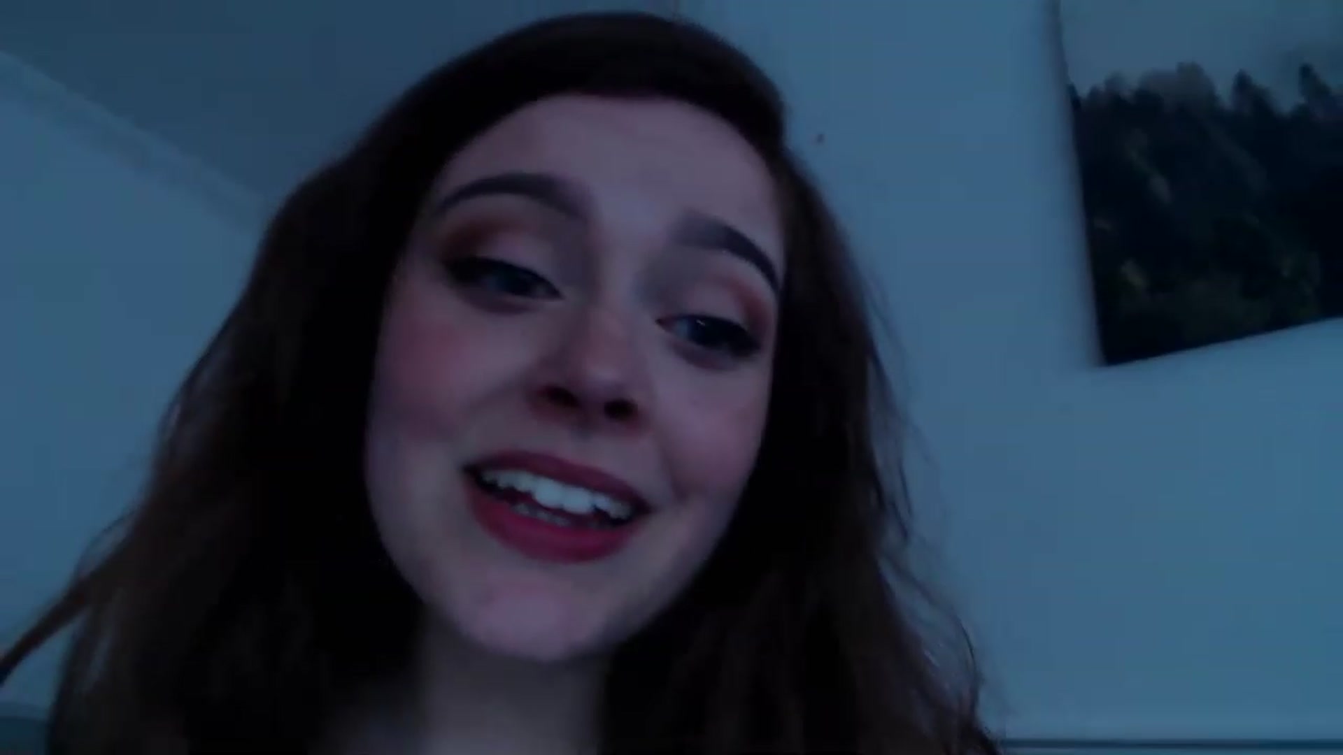 Gallery image thumbnail from KittyCash3w's myfreecams stream on, 06/10/2023, 19:37 image 18 of 20