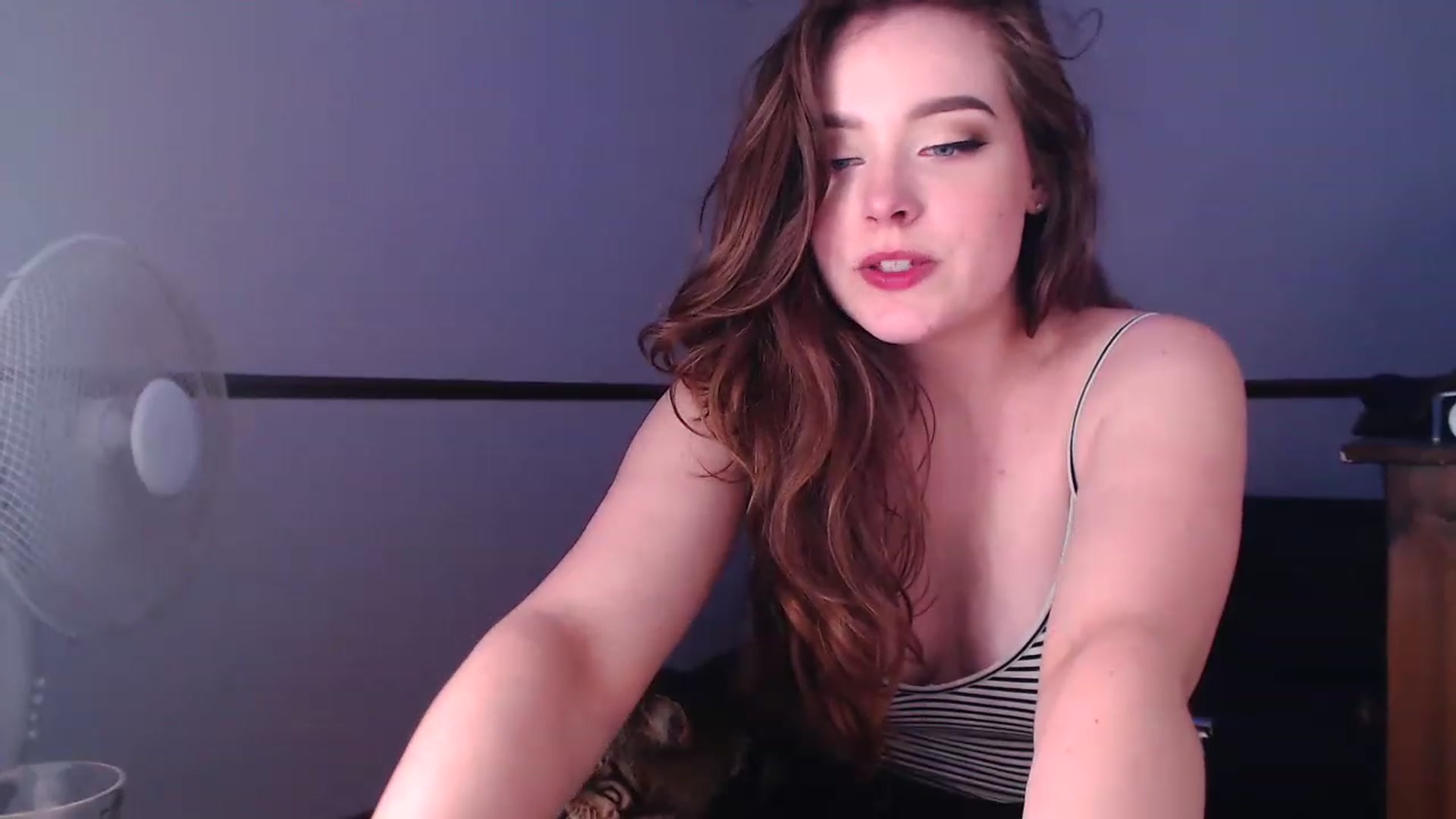 Gallery image thumbnail from KittyCash3w's myfreecams stream on, 06/12/2023, 22:03 image 4 of 20