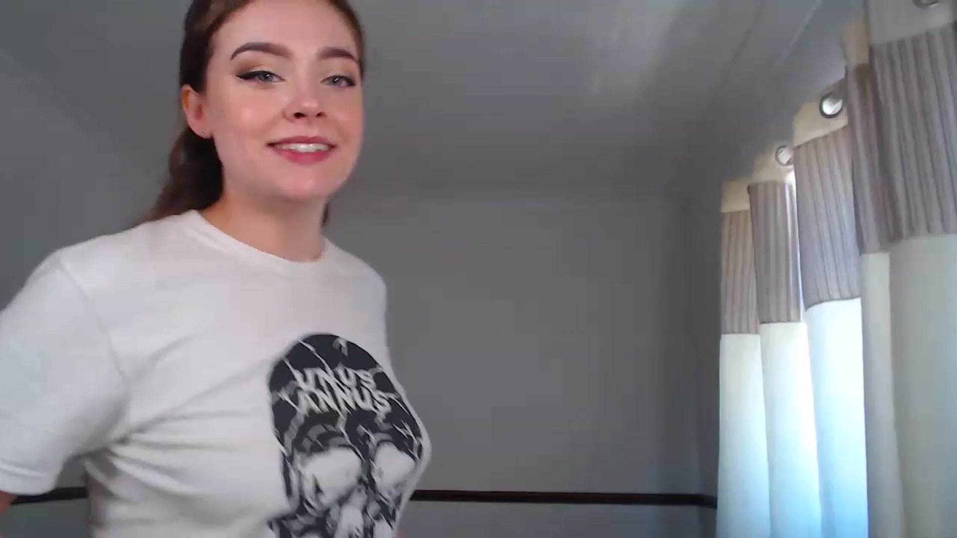 Gallery image thumbnail from KittyCash3w's myfreecams stream on, 06/14/2023, 11:42 image 2 of 20