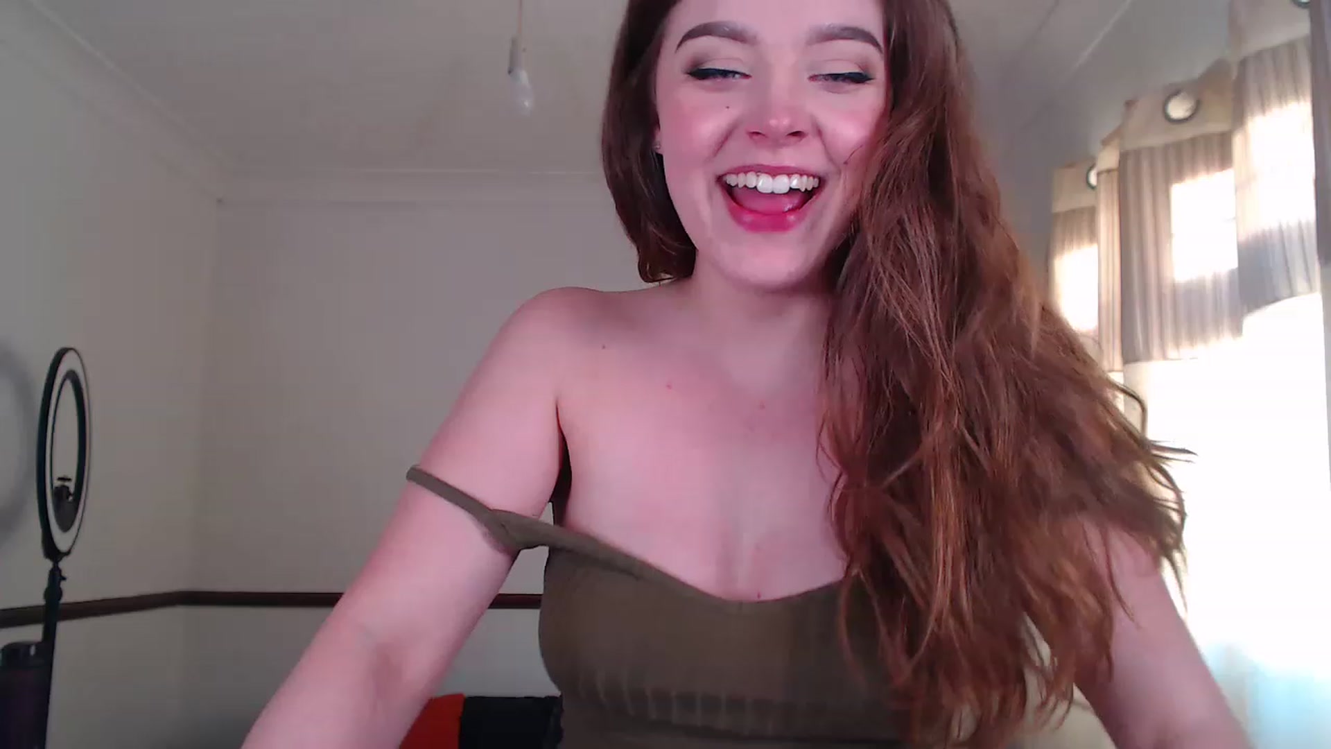 Gallery image thumbnail from KittyCash3w's myfreecams stream on, 06/15/2023, 19:47 image 6 of 20