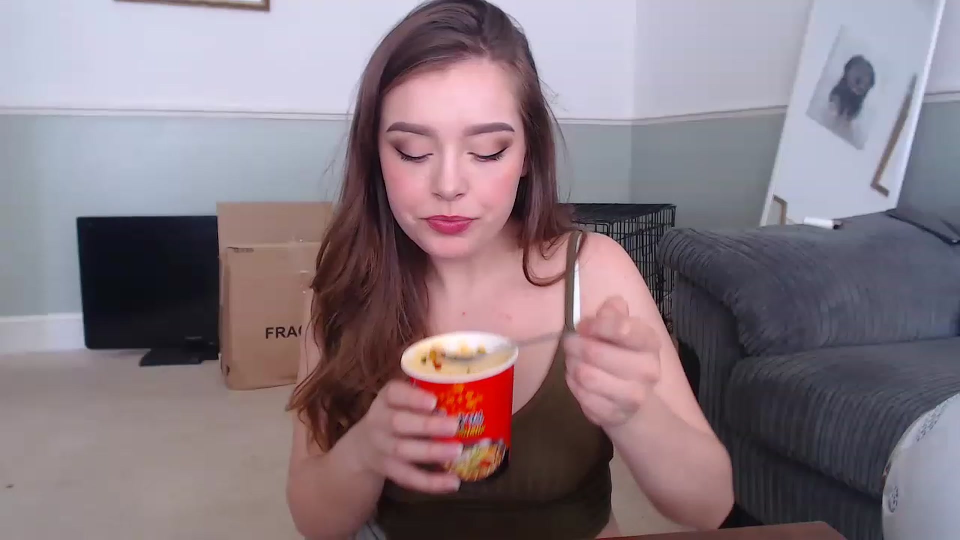 Gallery image thumbnail from KittyCash3w's myfreecams stream on, 06/17/2023, 13:01 image 11 of 20