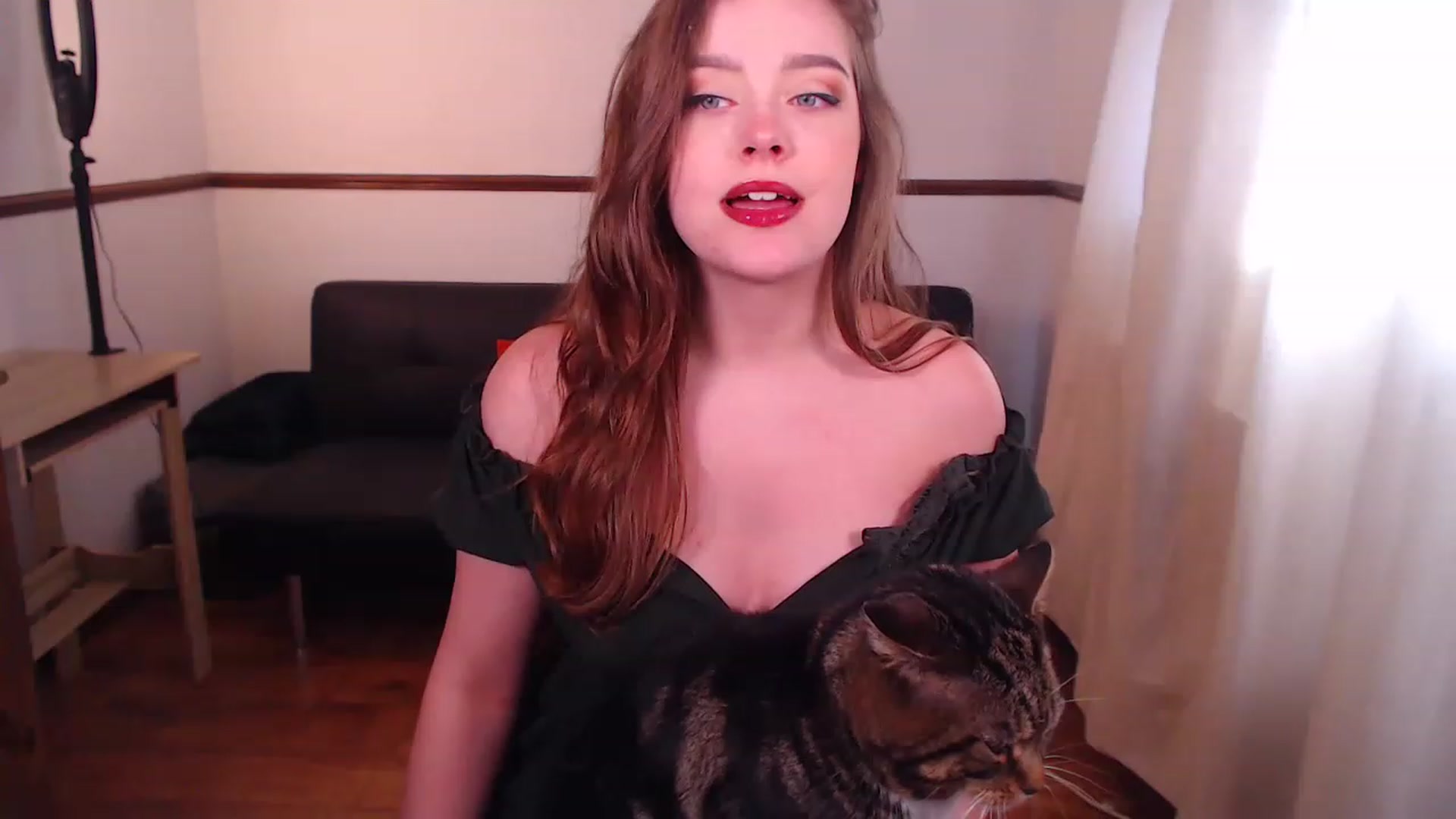 Gallery image thumbnail from KittyCash3w's myfreecams stream on, 07/05/2023, 17:44 image 6 of 20