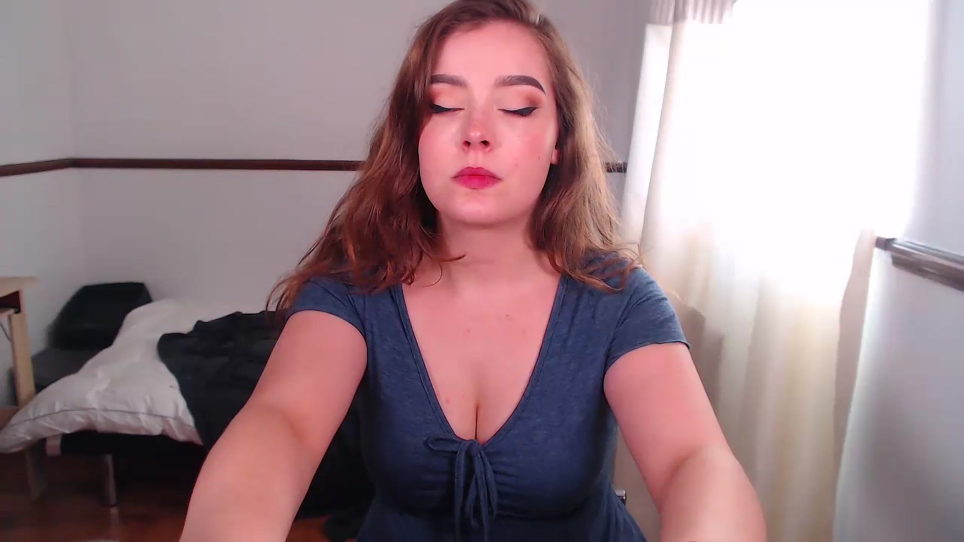 Gallery image thumbnail from KittyCash3w's myfreecams stream on, 07/07/2023, 18:20 image 11 of 20