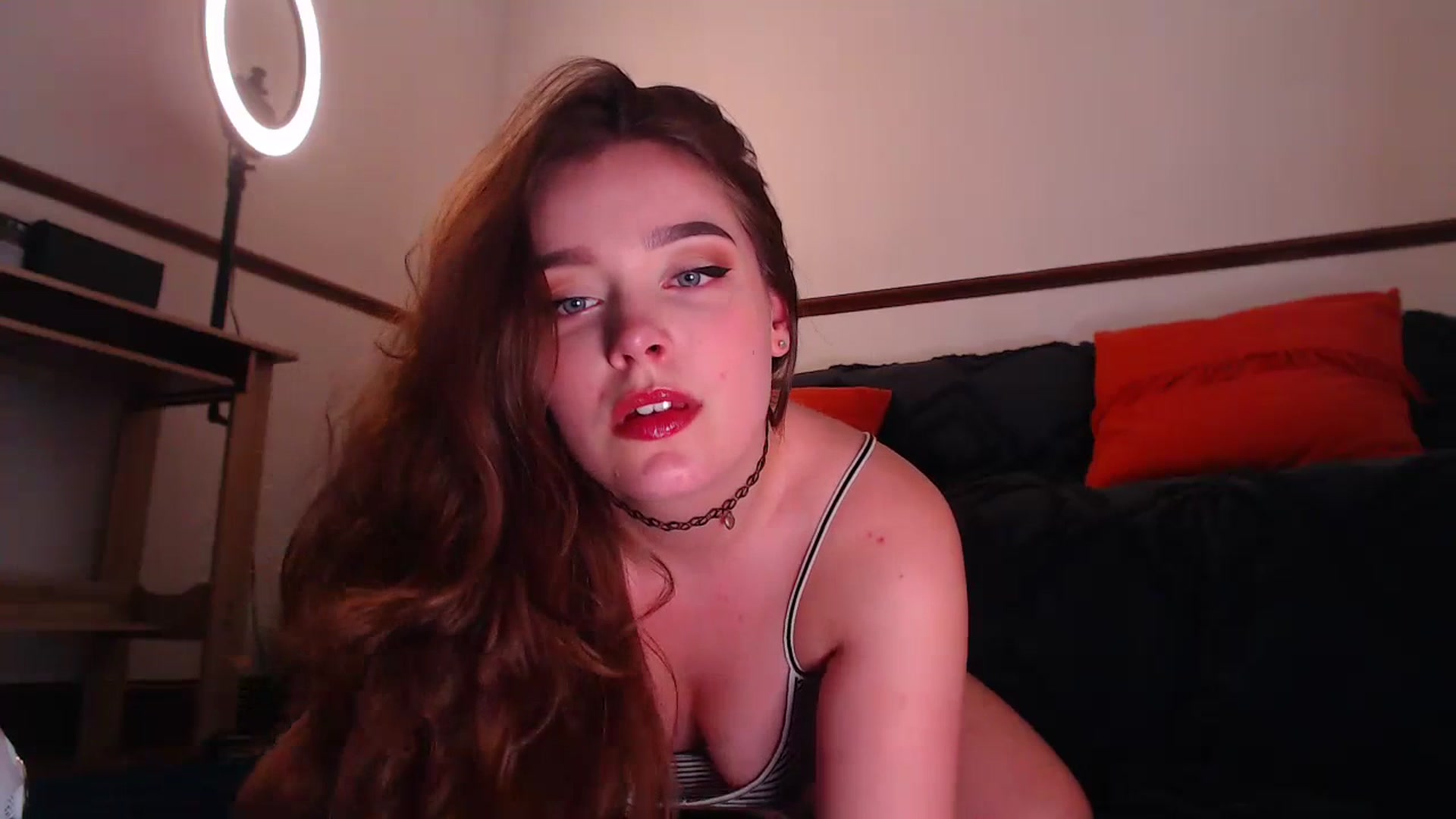Gallery image thumbnail from KittyCash3w's myfreecams stream on, 07/12/2023, 17:03 image 11 of 20