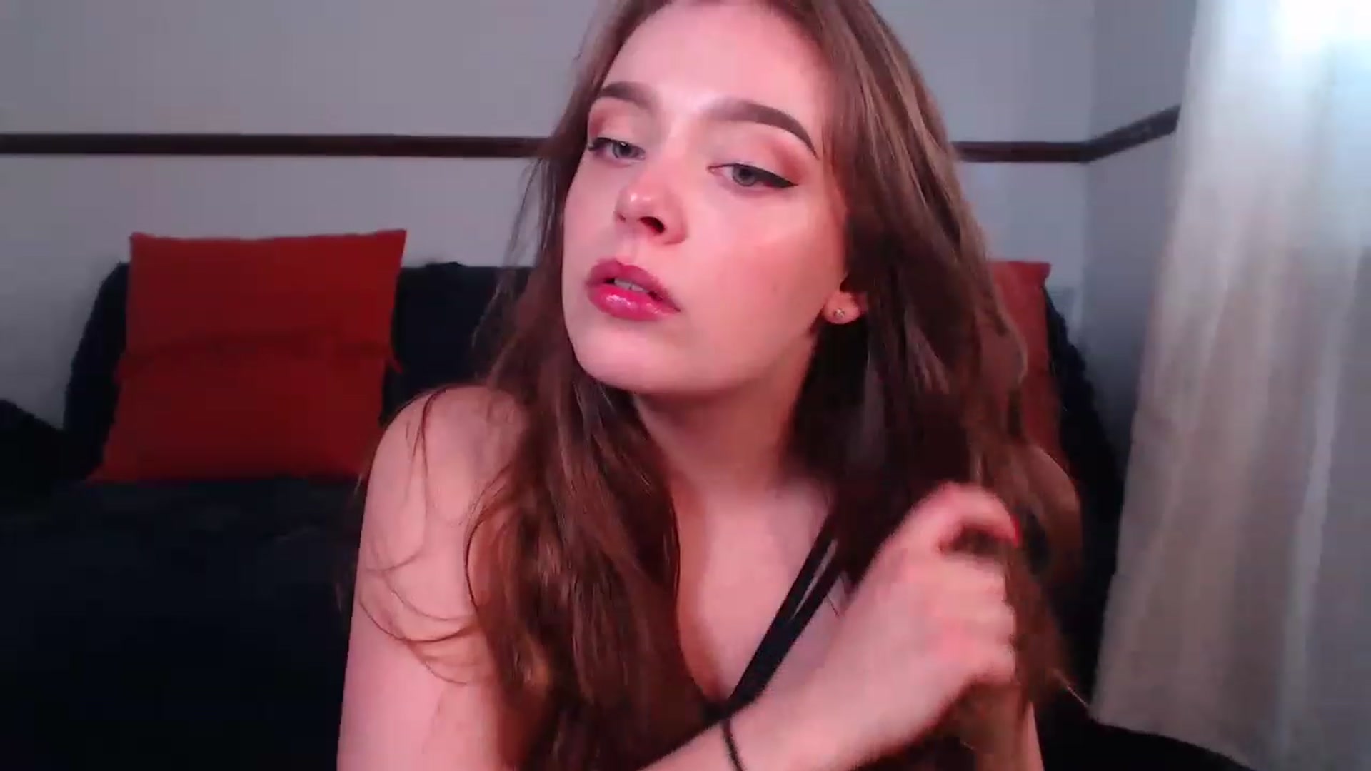 Gallery image thumbnail from KittyCash3w's myfreecams stream on, 07/20/2023, 17:46 image 5 of 20