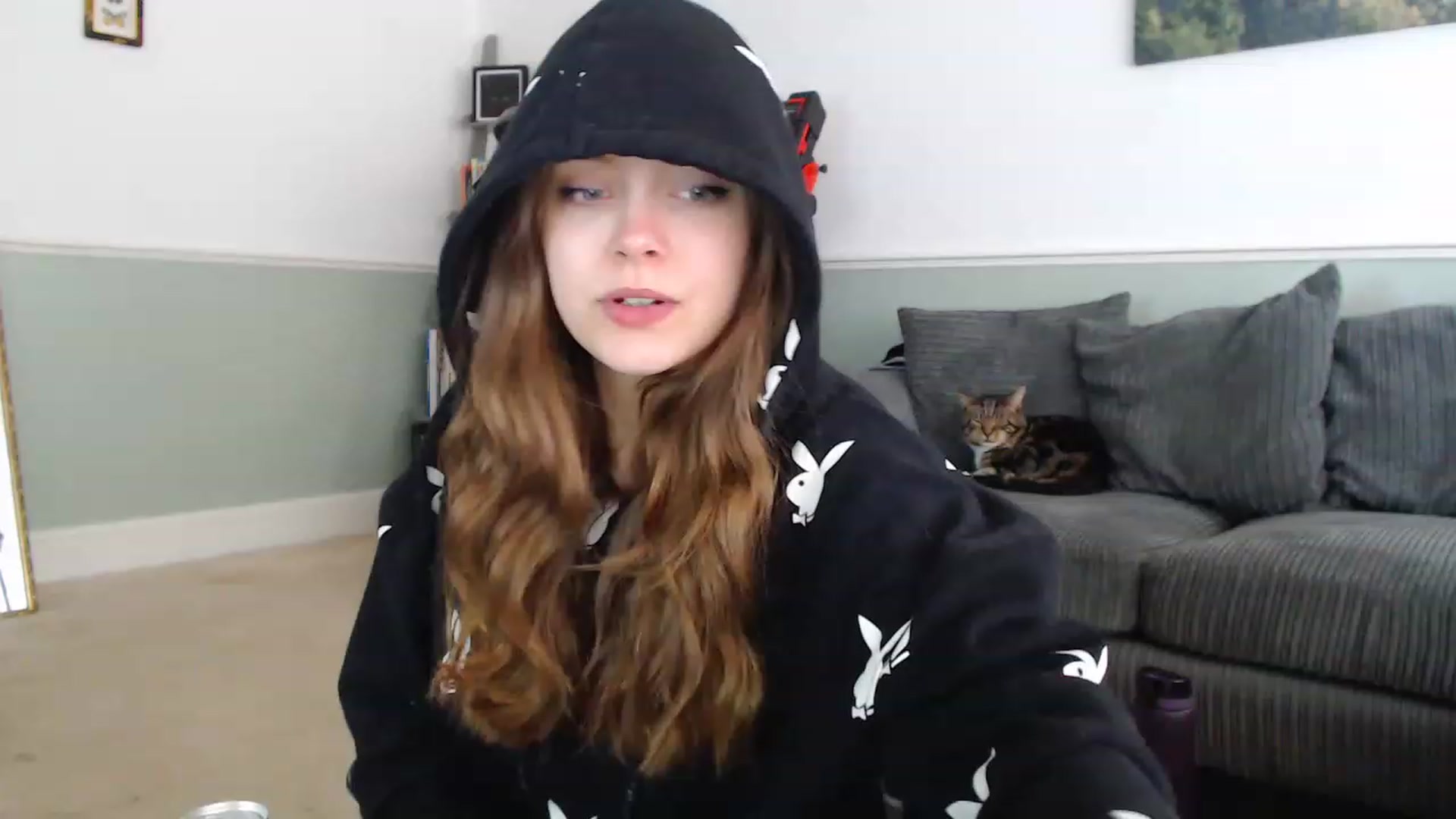 Gallery image thumbnail from KittyCash3w's myfreecams stream on, 07/21/2023, 19:32 image 1 of 20