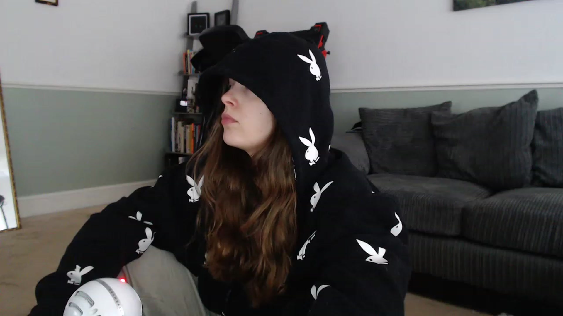Gallery image thumbnail from KittyCash3w's myfreecams stream on, 07/21/2023, 19:32 image 17 of 20