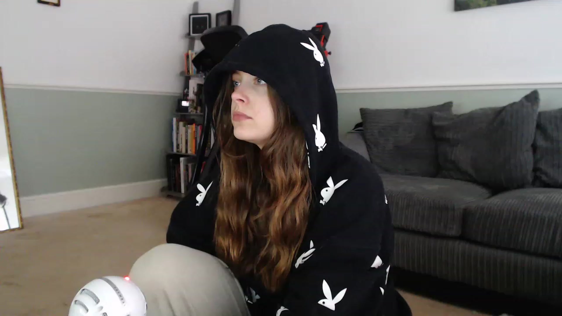 Gallery image thumbnail from KittyCash3w's myfreecams stream on, 07/21/2023, 19:32 image 15 of 20