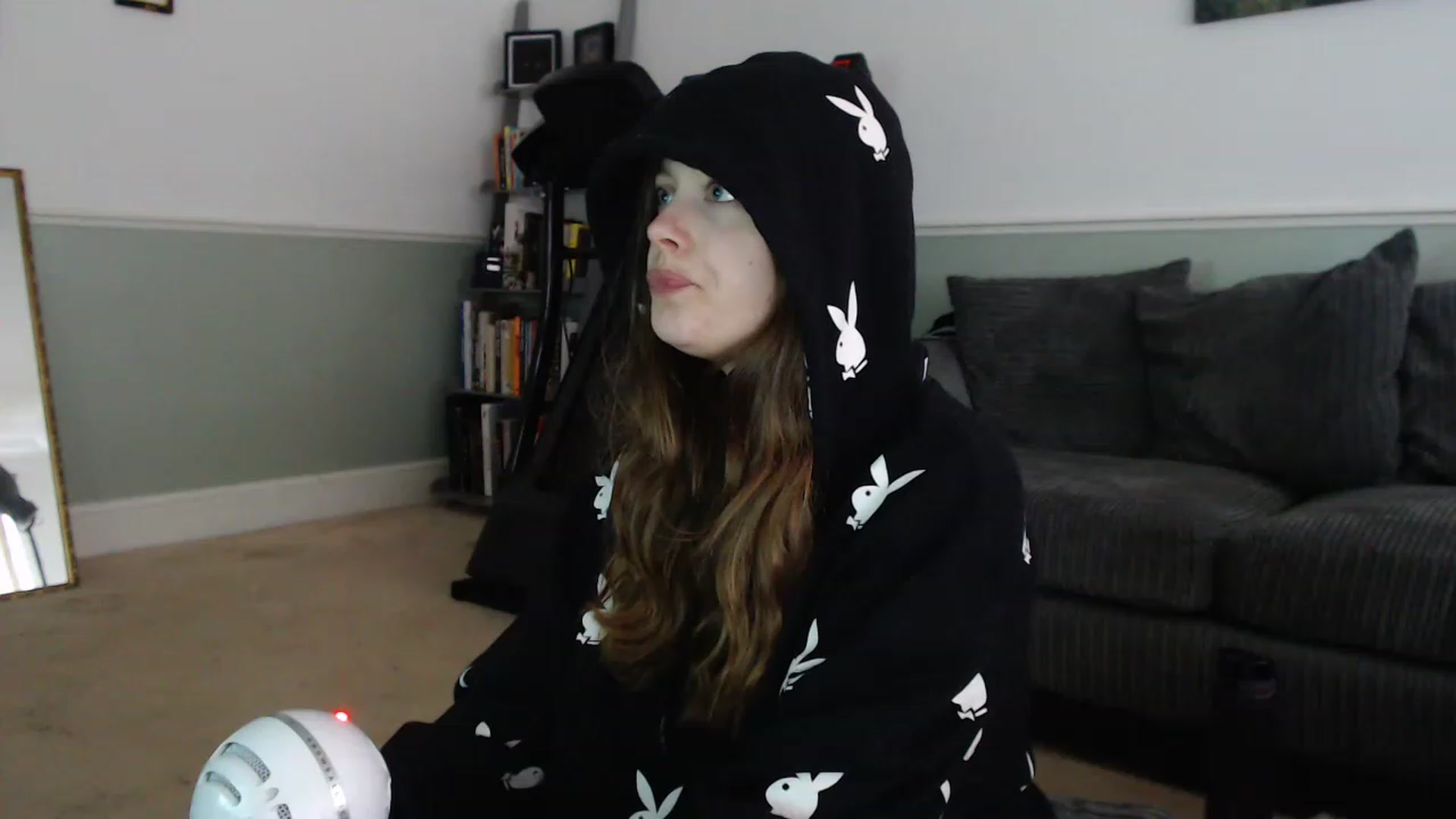 Gallery image thumbnail from KittyCash3w's myfreecams stream on, 07/21/2023, 19:32 image 13 of 20