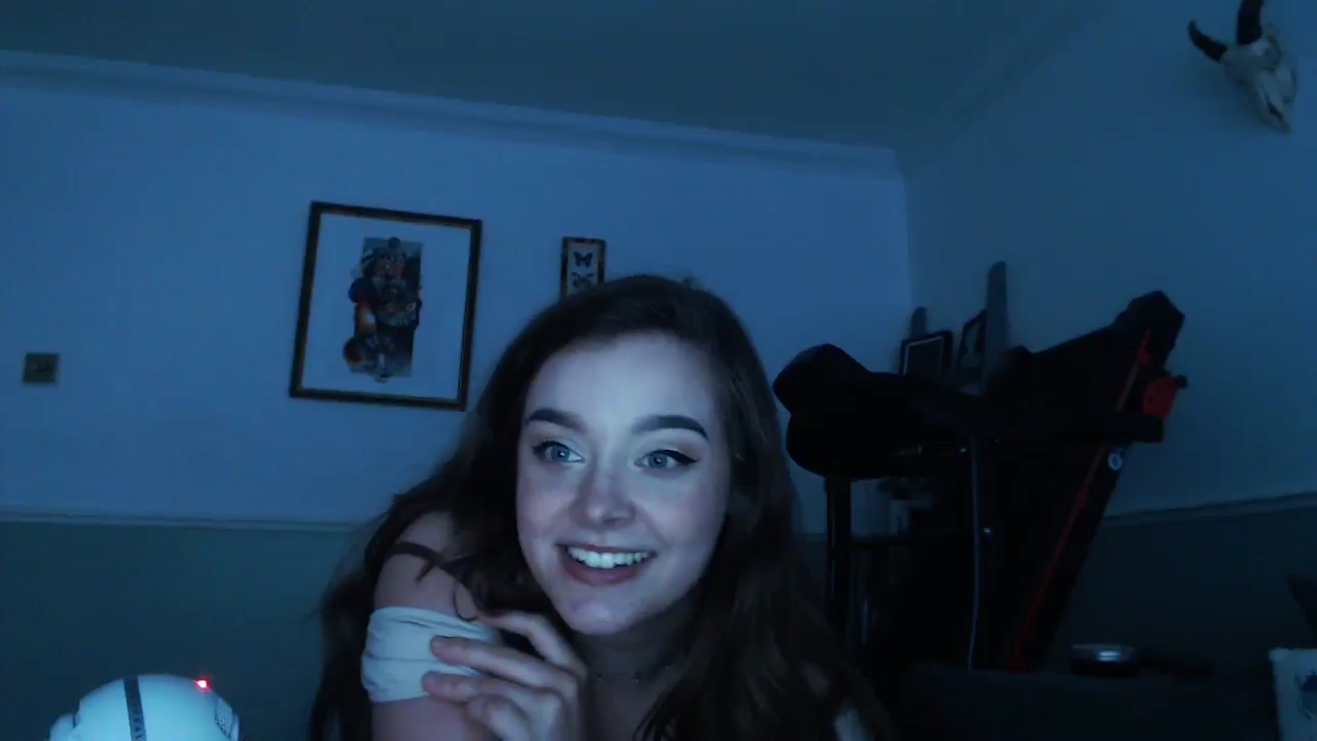 Gallery image thumbnail from KittyCash3w's myfreecams stream on, 08/10/2023, 19:40 image 16 of 20