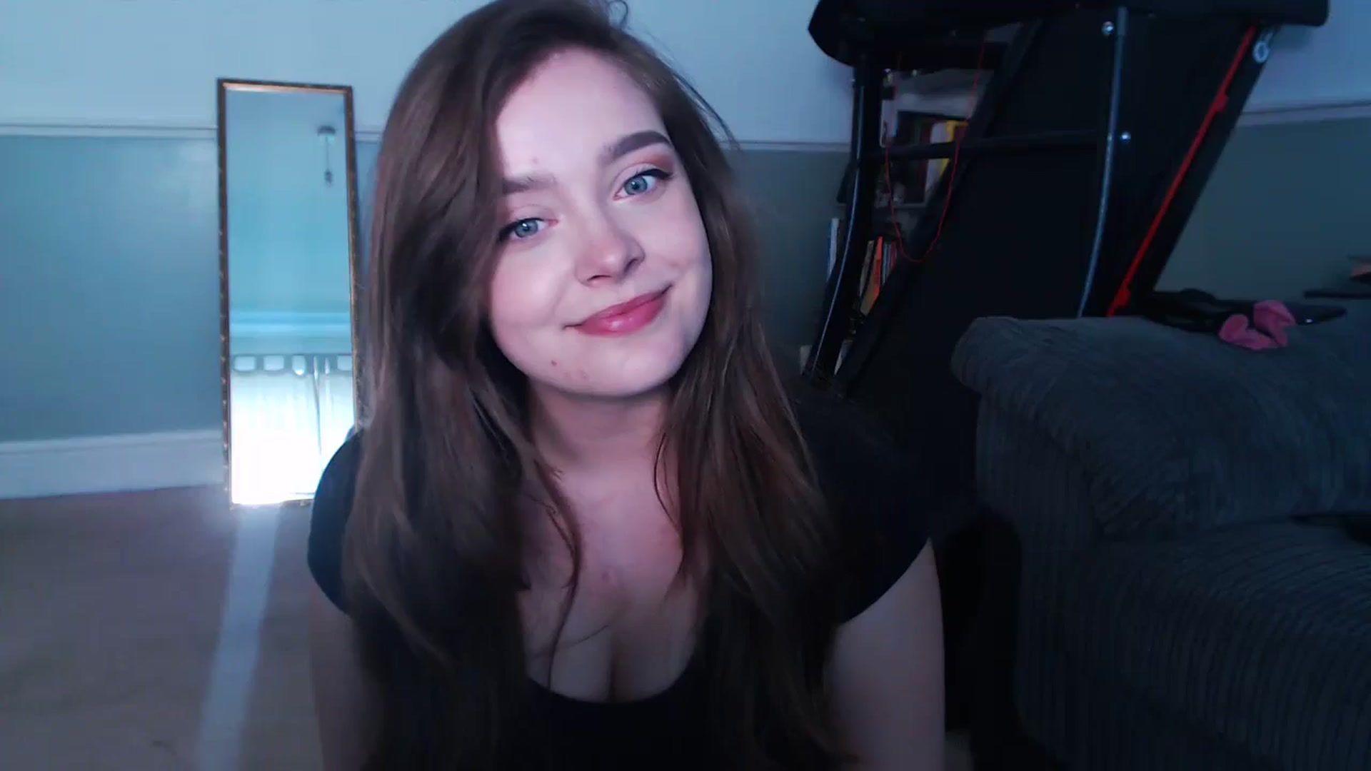 Gallery image thumbnail from KittyCash3w's myfreecams stream on, 08/22/2023, 18:21 image 2 of 20