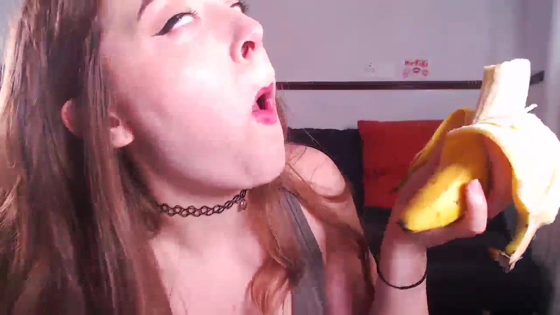 Gallery image thumbnail from KittyCash3w's myfreecams stream on, 09/02/2023, 17:42 image 14 of 20