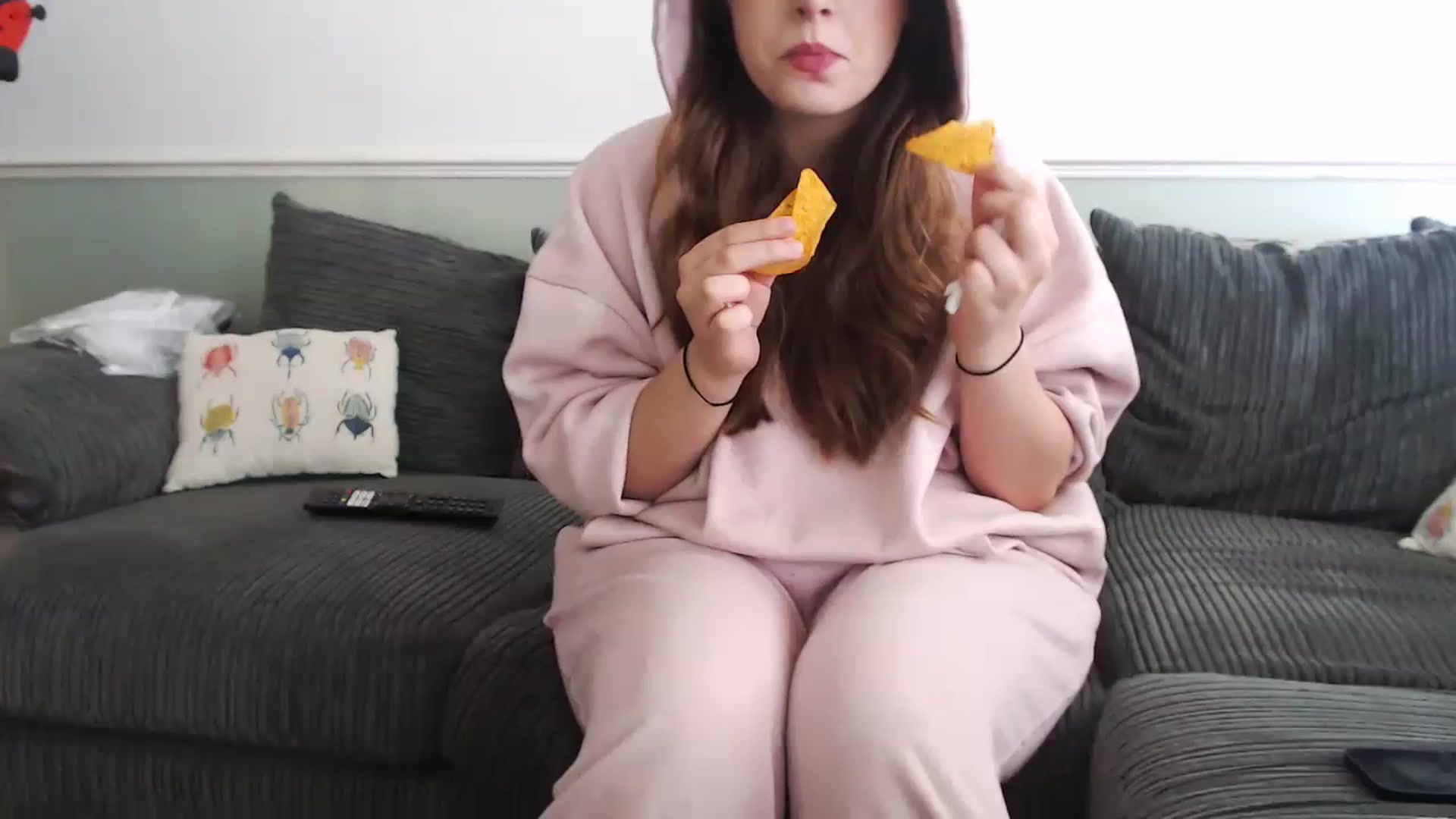 Gallery image thumbnail from KittyCash3w's myfreecams stream on, 09/03/2023, 16:21 image 9 of 20