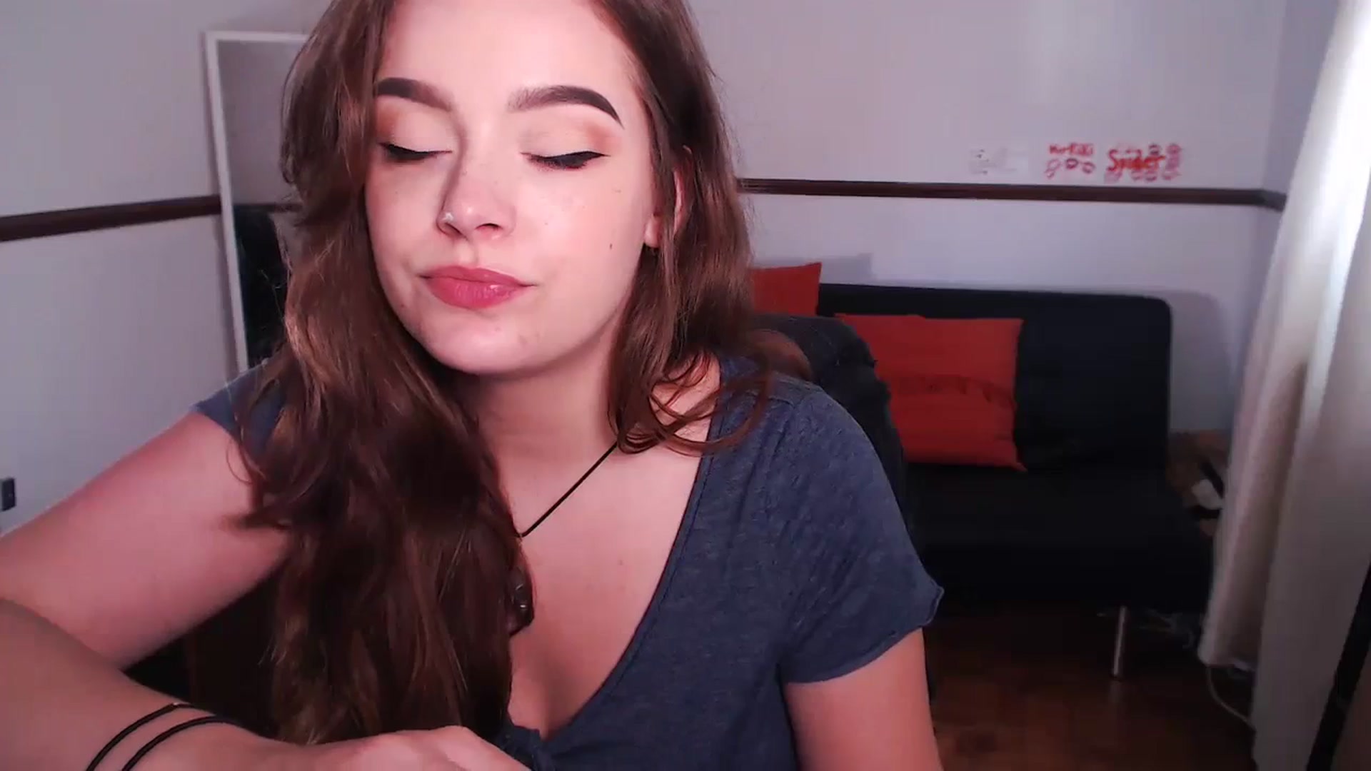Gallery image thumbnail from KittyCash3w's myfreecams stream on, 09/08/2023, 13:56 image 2 of 20