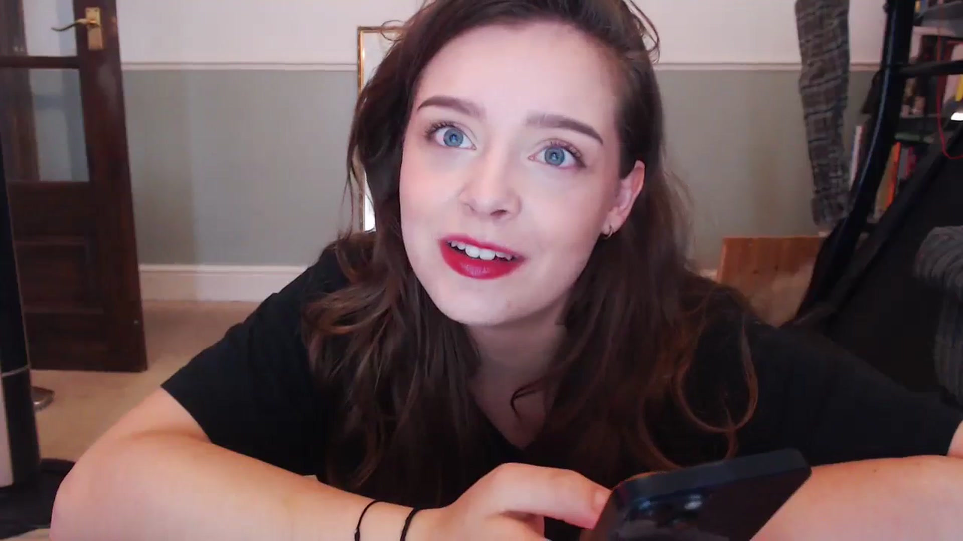 Gallery image thumbnail from KittyCash3w's myfreecams stream on, 09/12/2023, 18:04 image 4 of 20