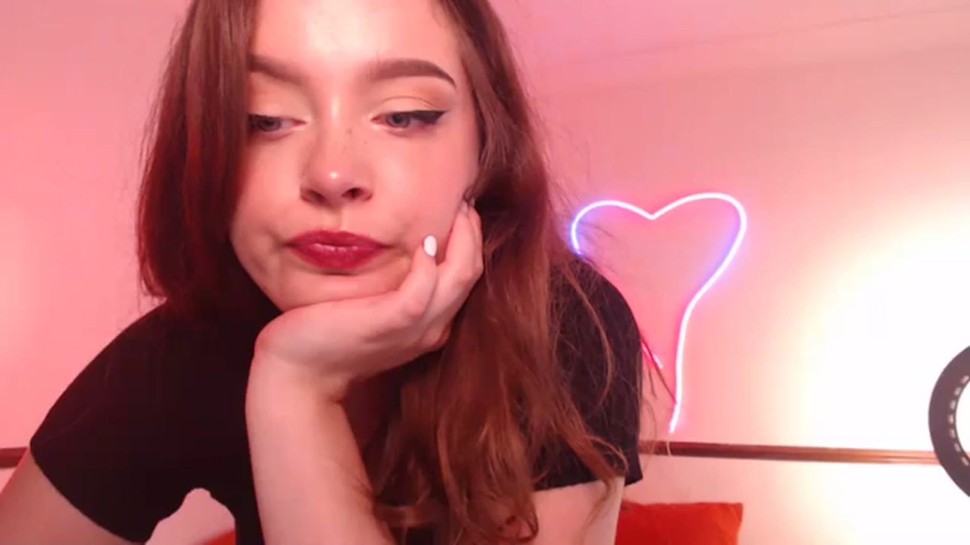 Gallery image thumbnail from KittyCash3w's myfreecams stream on, 10/12/2023, 13:04 image 1 of 20