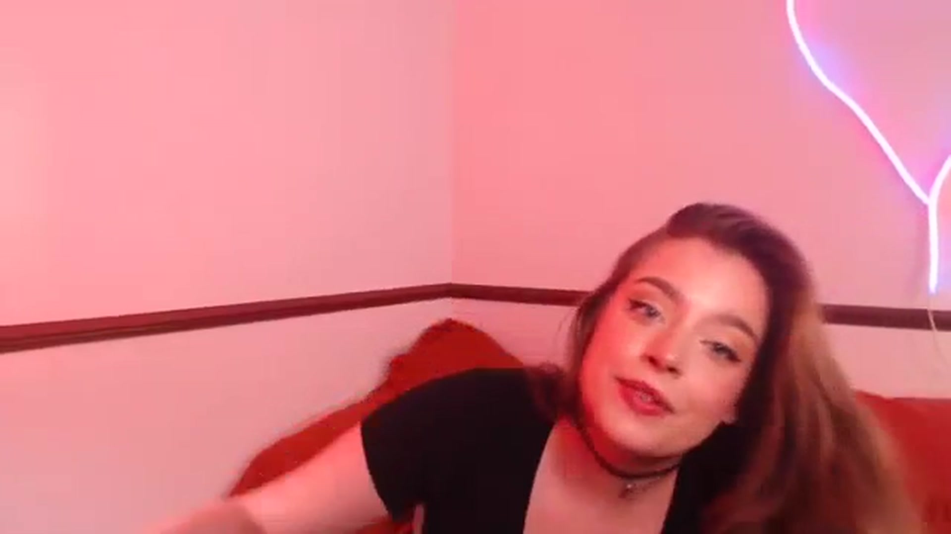 Gallery image thumbnail from KittyCash3w's myfreecams stream on, 10/12/2023, 13:04 image 6 of 20