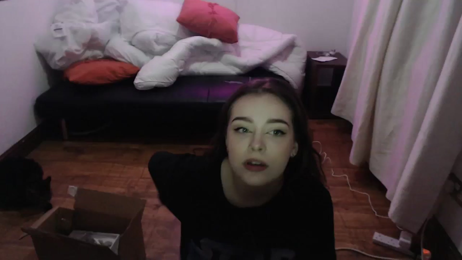Gallery image thumbnail from KittyCash3w's myfreecams stream on, 10/23/2023, 19:24 image 1 of 20