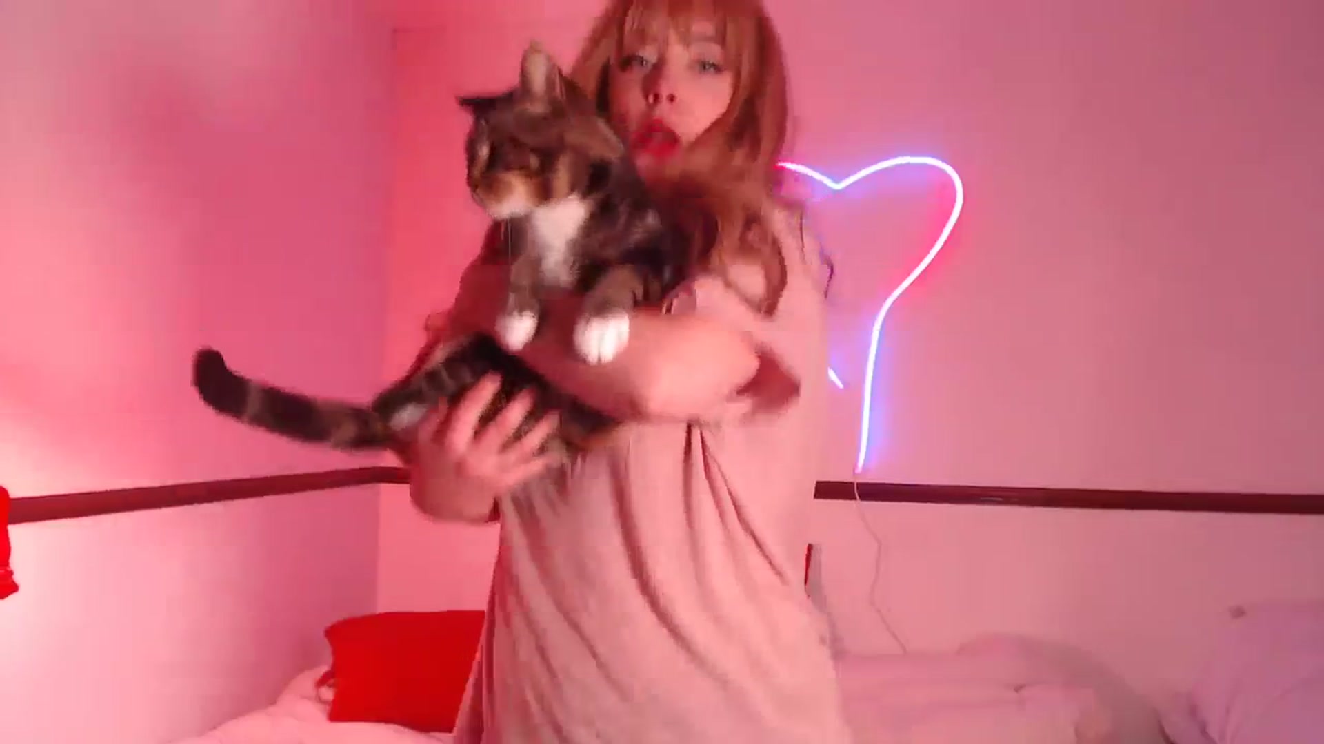 Gallery image thumbnail from KittyCash3w's myfreecams stream on, 10/26/2023, 20:50 image 11 of 20