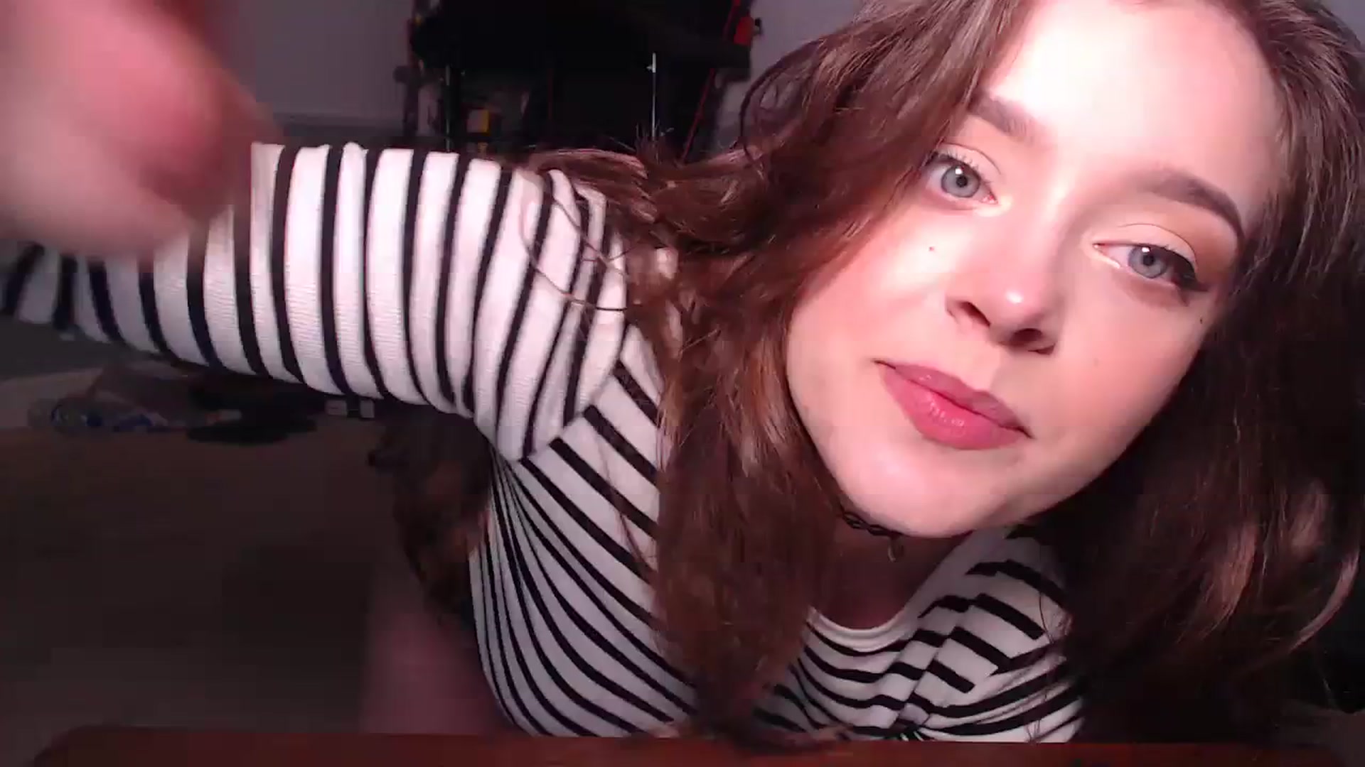 Gallery image thumbnail from KittyCash3w's myfreecams stream on, 10/29/2023, 17:48 image 14 of 20