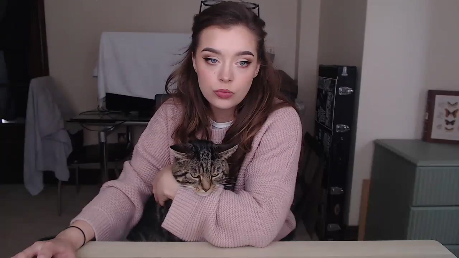 Gallery image thumbnail from KittyCash3w's myfreecams stream on, 11/01/2023, 14:06 image 20 of 20