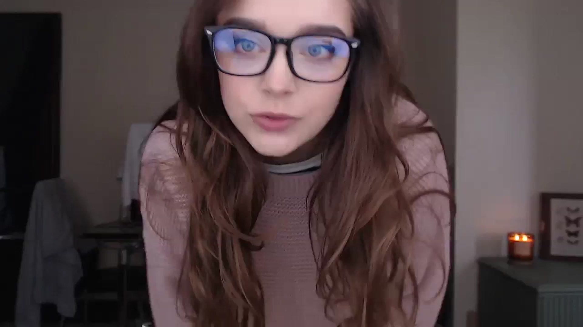 Gallery image thumbnail from KittyCash3w's myfreecams stream on, 11/01/2023, 15:44 image 1 of 20