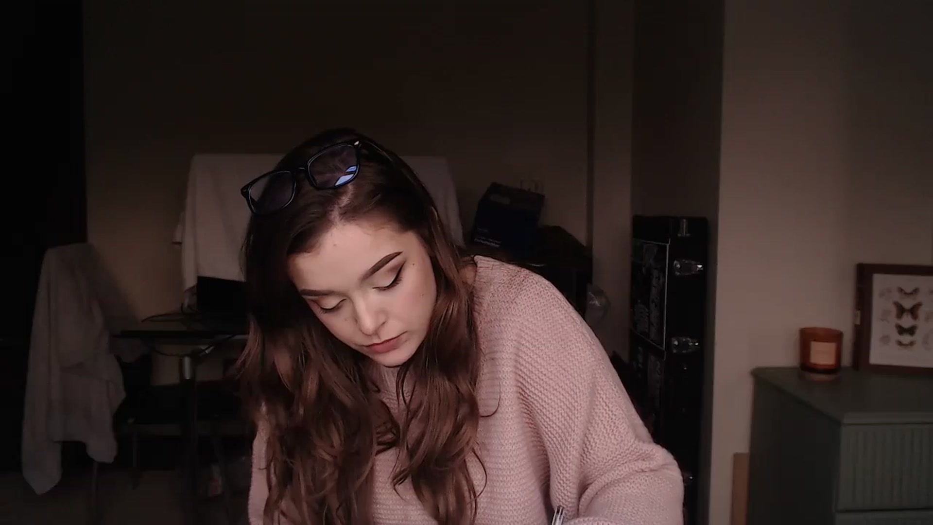 Gallery image thumbnail from KittyCash3w's myfreecams stream on, 11/01/2023, 16:47 image 8 of 20