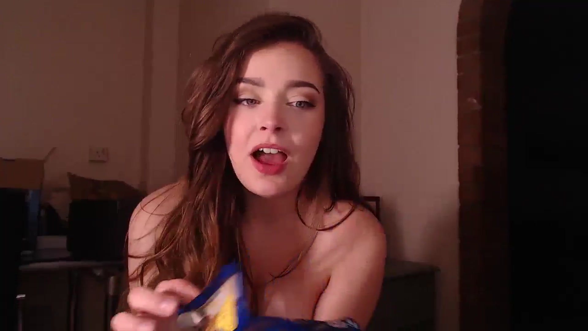 Gallery image thumbnail from KittyCash3w's myfreecams stream on, 11/02/2023, 18:00 image 19 of 20
