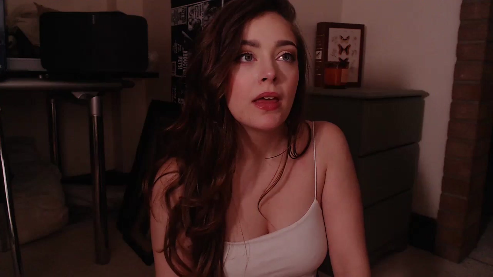 Gallery image thumbnail from KittyCash3w's myfreecams stream on, 11/02/2023, 18:00 image 4 of 20